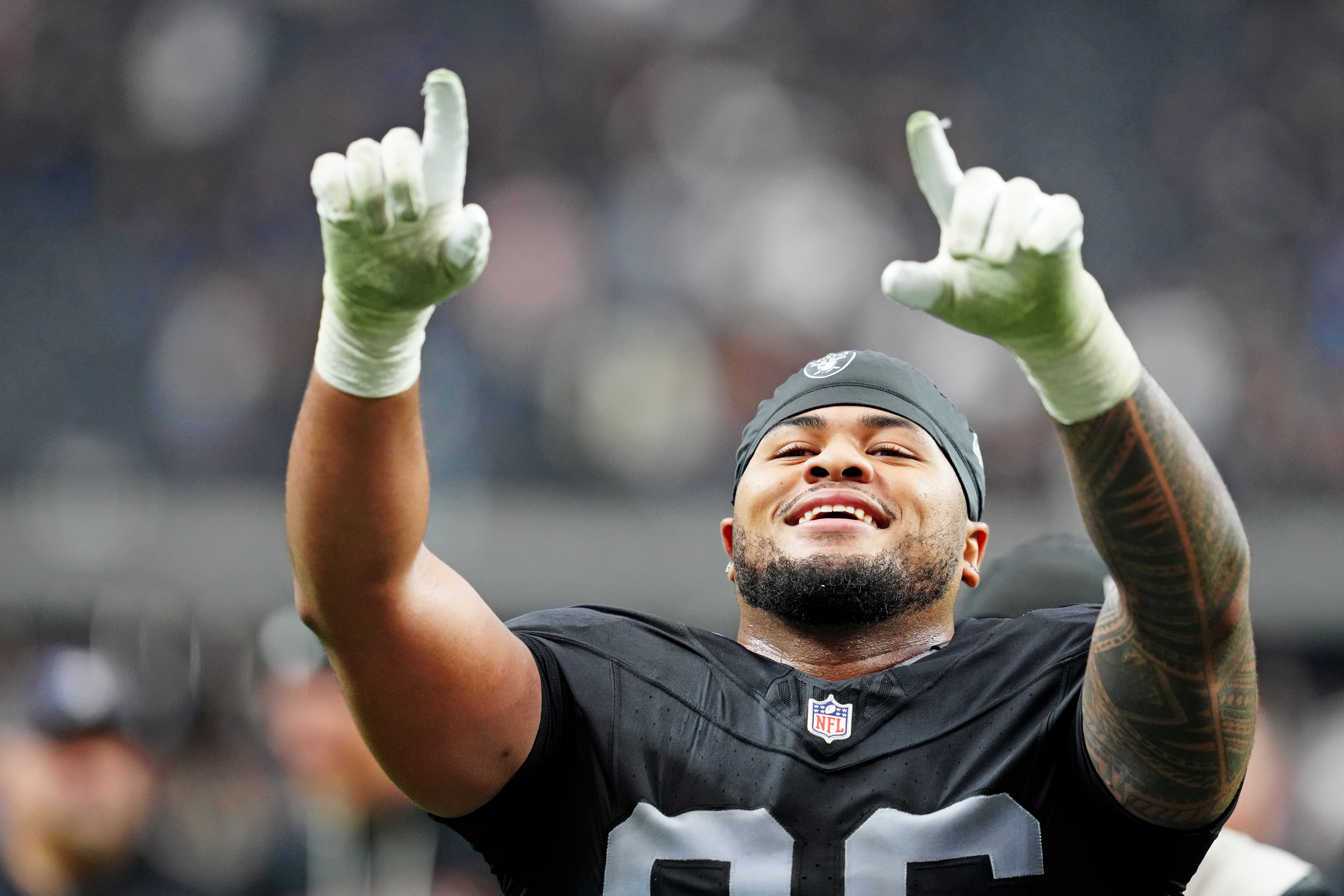 Las Vegas Raiders defensive tackle Jonah Laulu