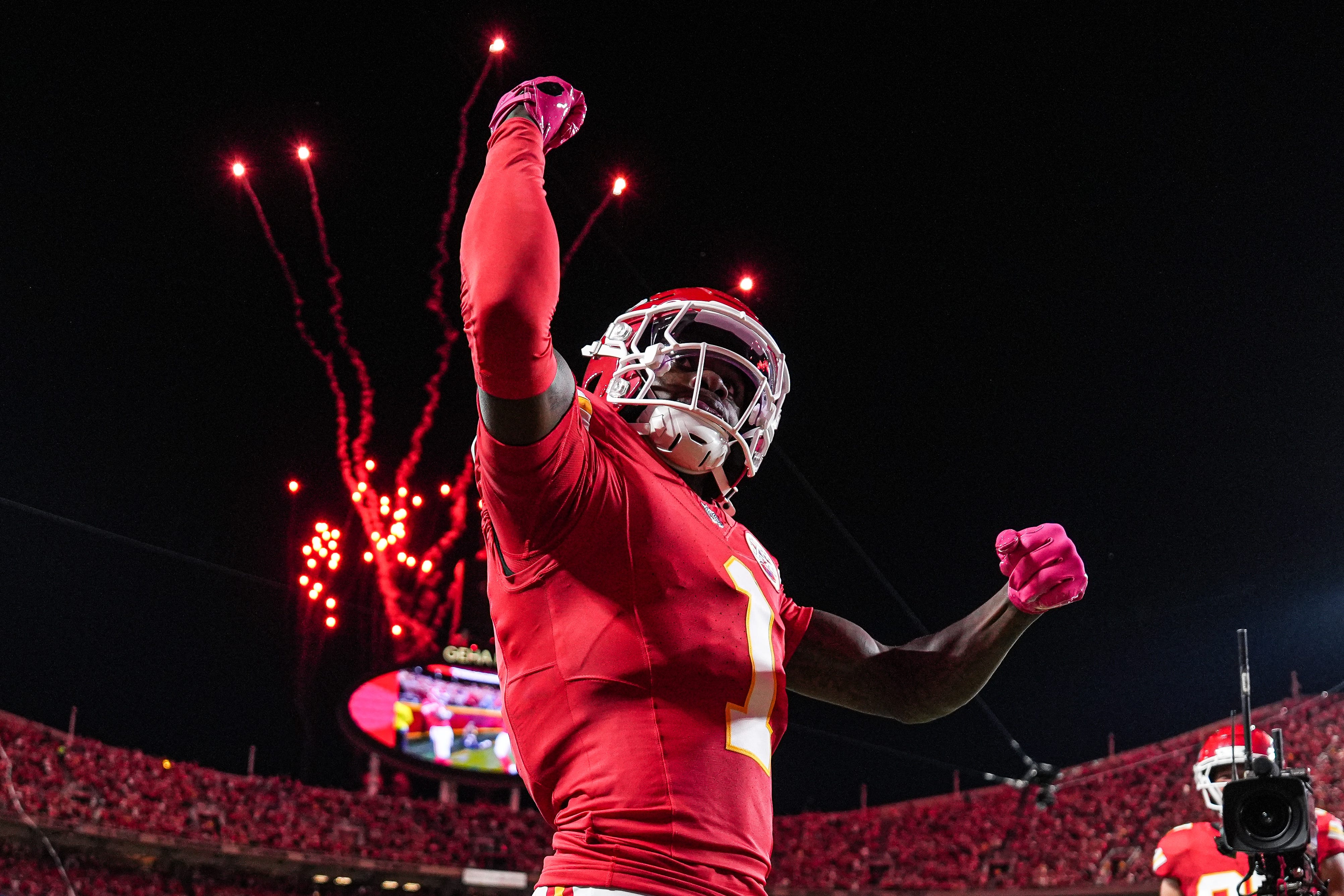 Kansas City Chiefs wide receiver Xavier Worthy (1) celebrates scoring a touchdown
