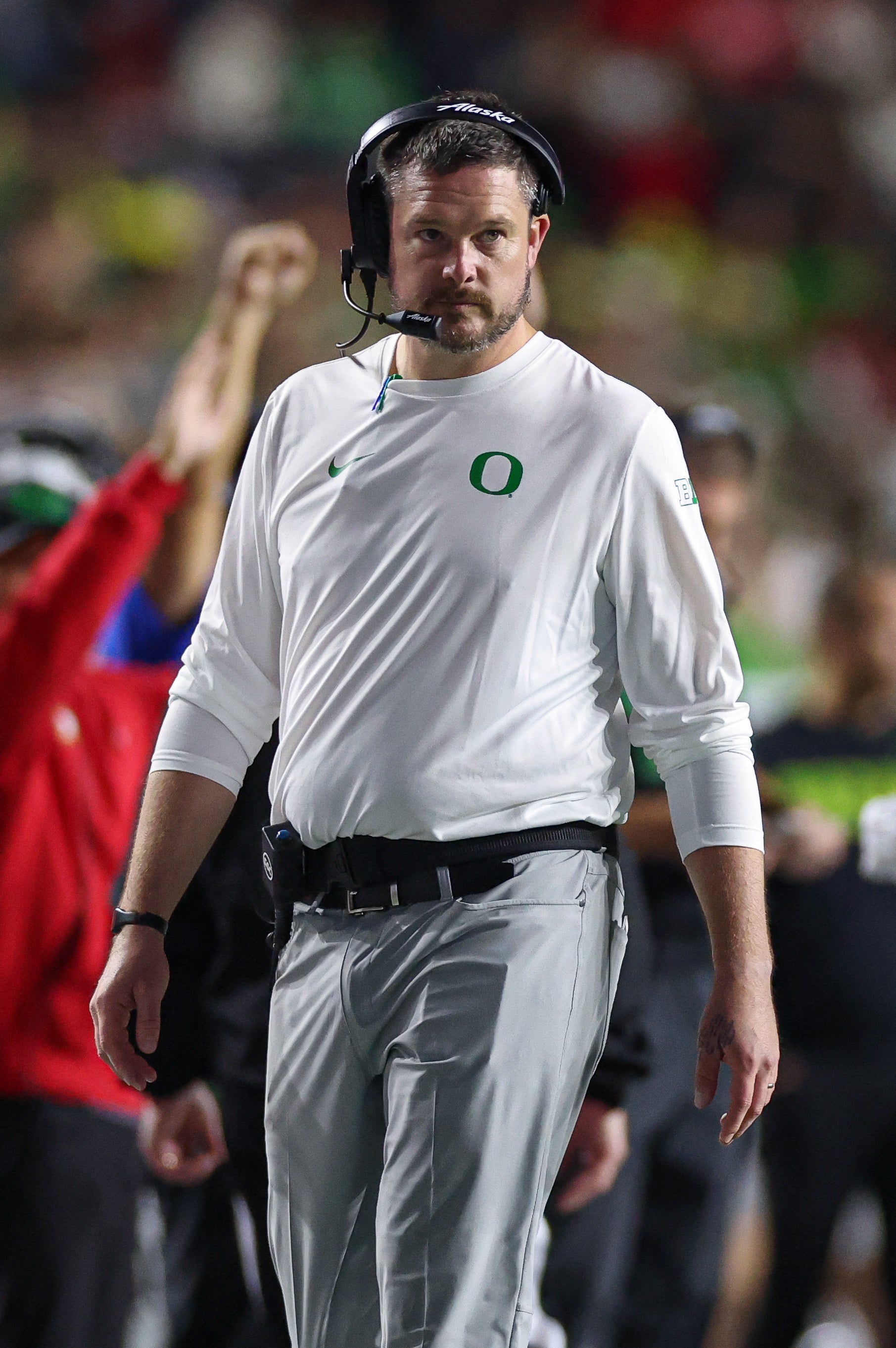 Oct 18, 2025; Piscataway, New Jersey, USA; Oregon Ducks head coach Dan Lanning looks on during the first half against the Rutgers Scarlet Knights at SHI Stadium. Mandatory Credit: Vincent Carchietta-Imagn Images