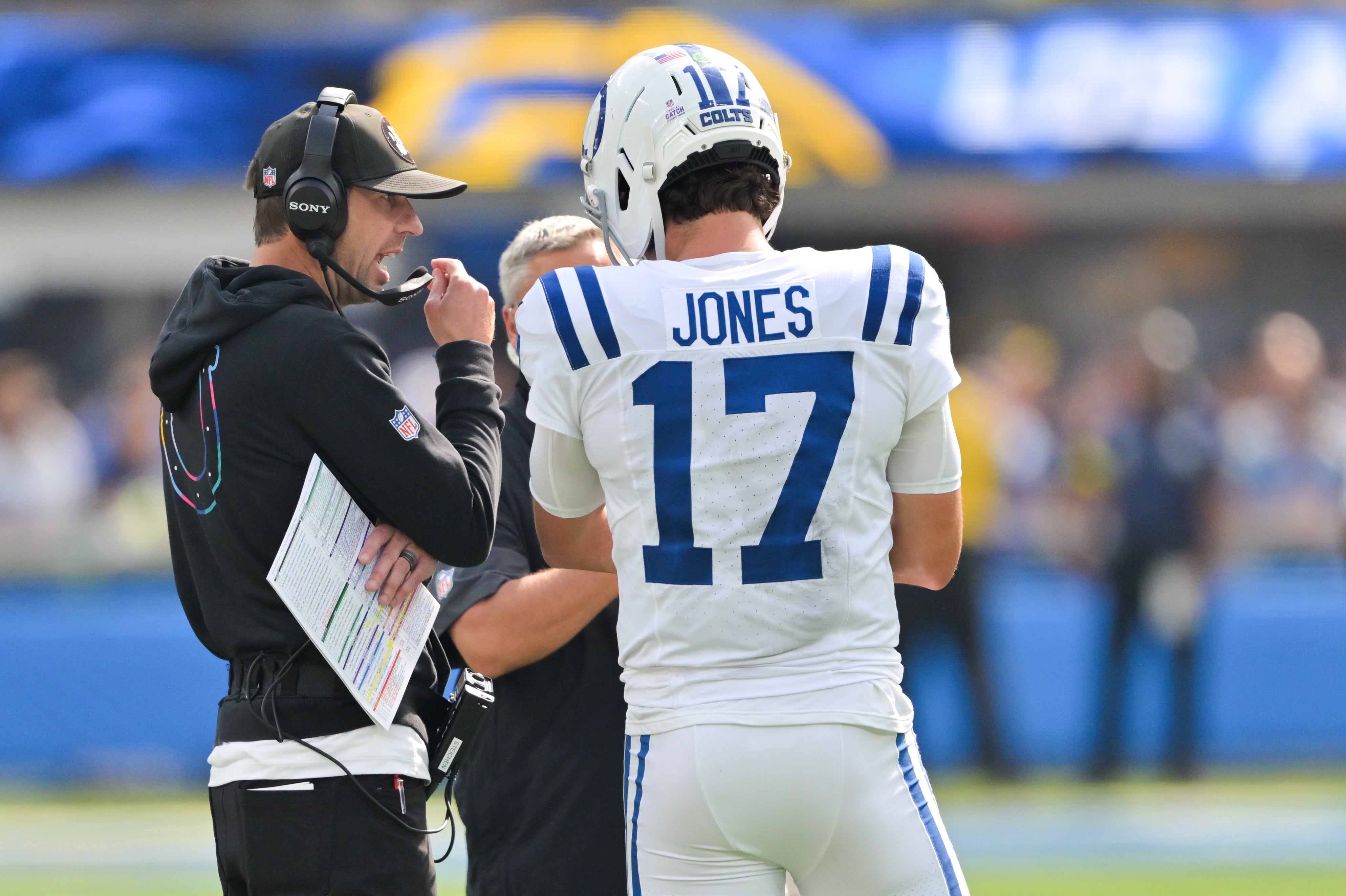 Colts head coach Shane Steichen with QB Daniel Jones