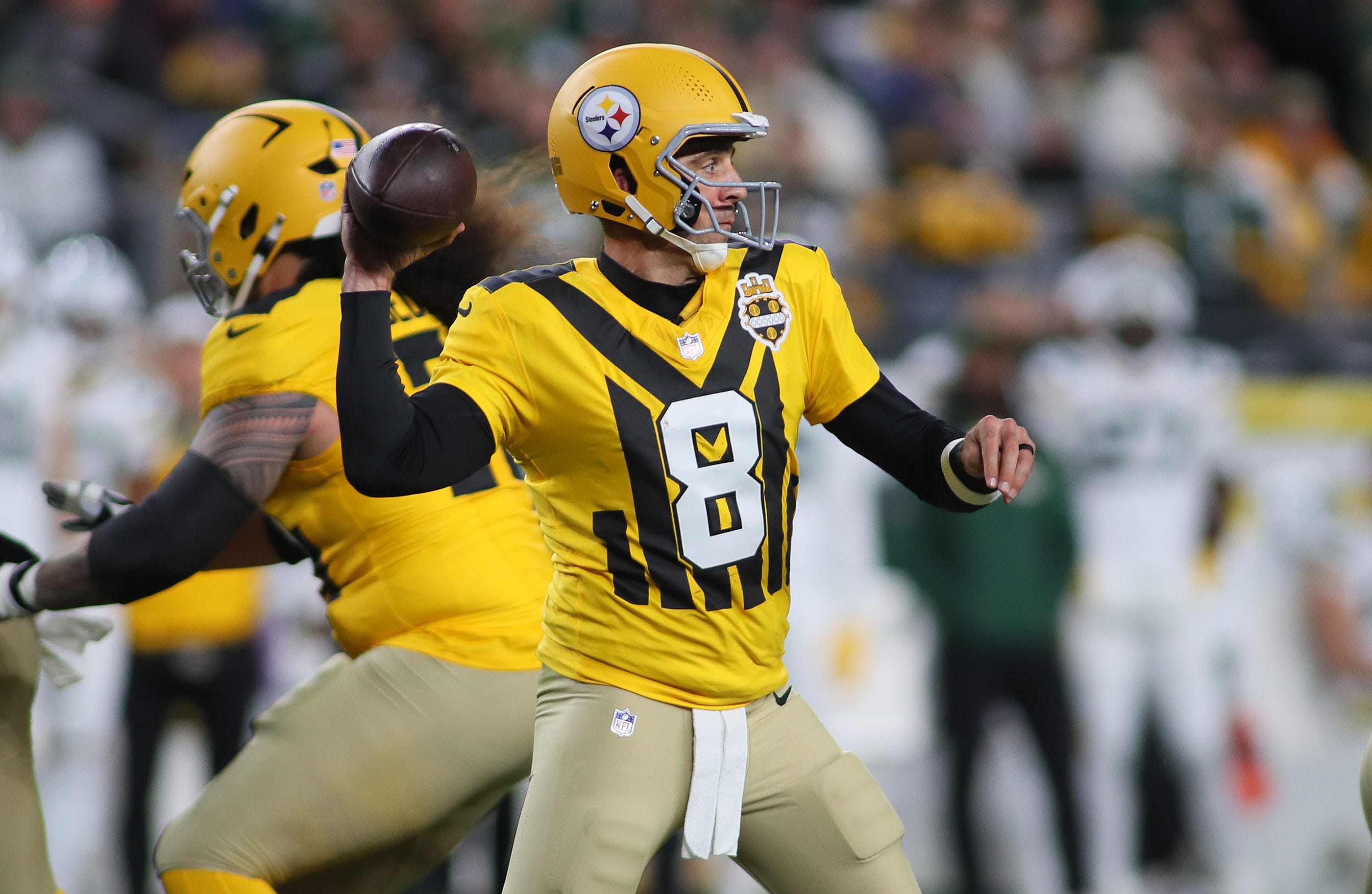 Pittsburgh Steelers quarterback Aaron Rodgers (8) prepares to pass the ball during the first half against the Green Bay Packers at Acrisure Stadium in Pittsburgh, PA on October 26, 2025.