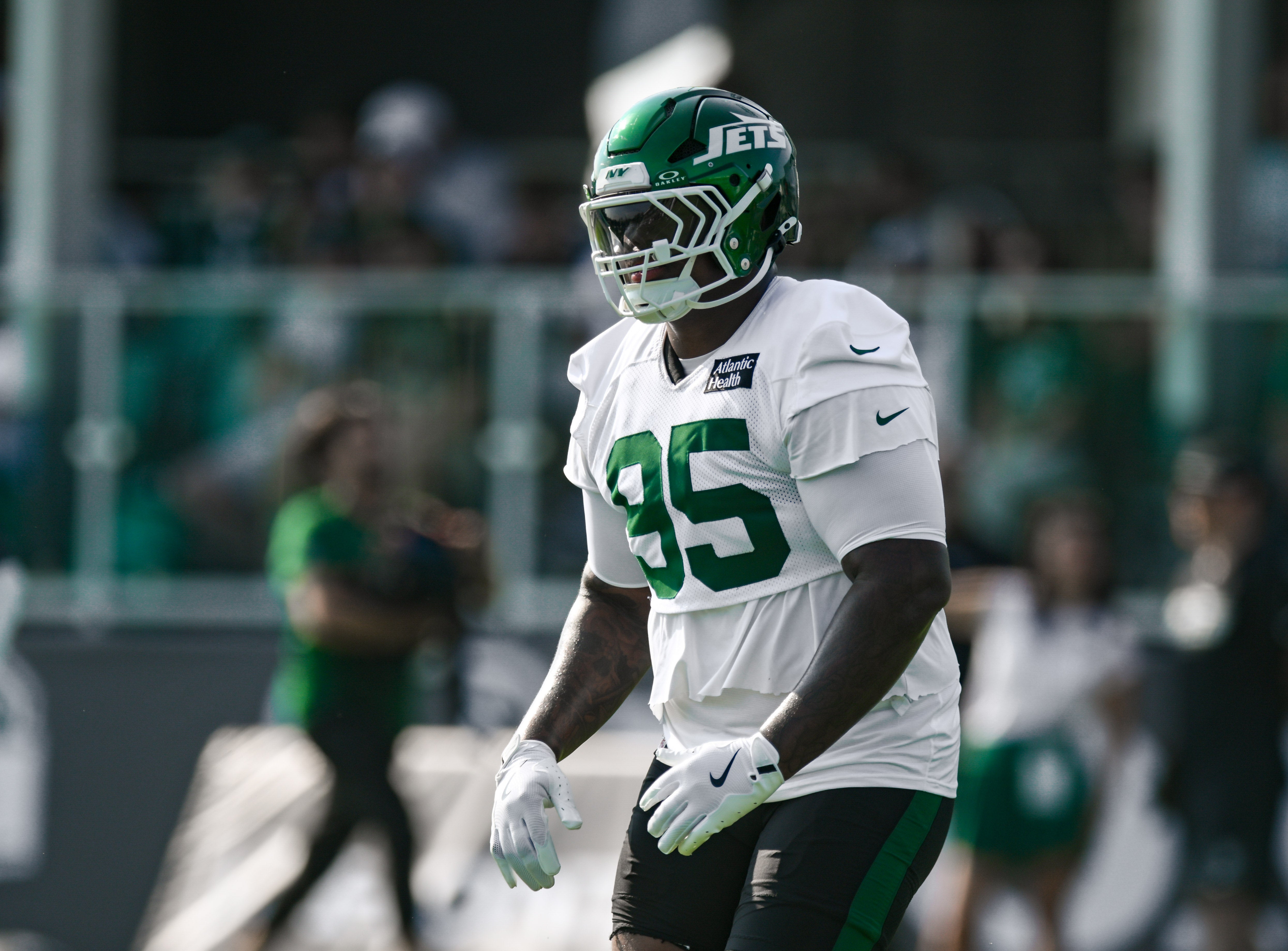New York Jets defensive tackle Quinnen Williams (95) warms up during training camp at Atlantic Health Jets Training Center.