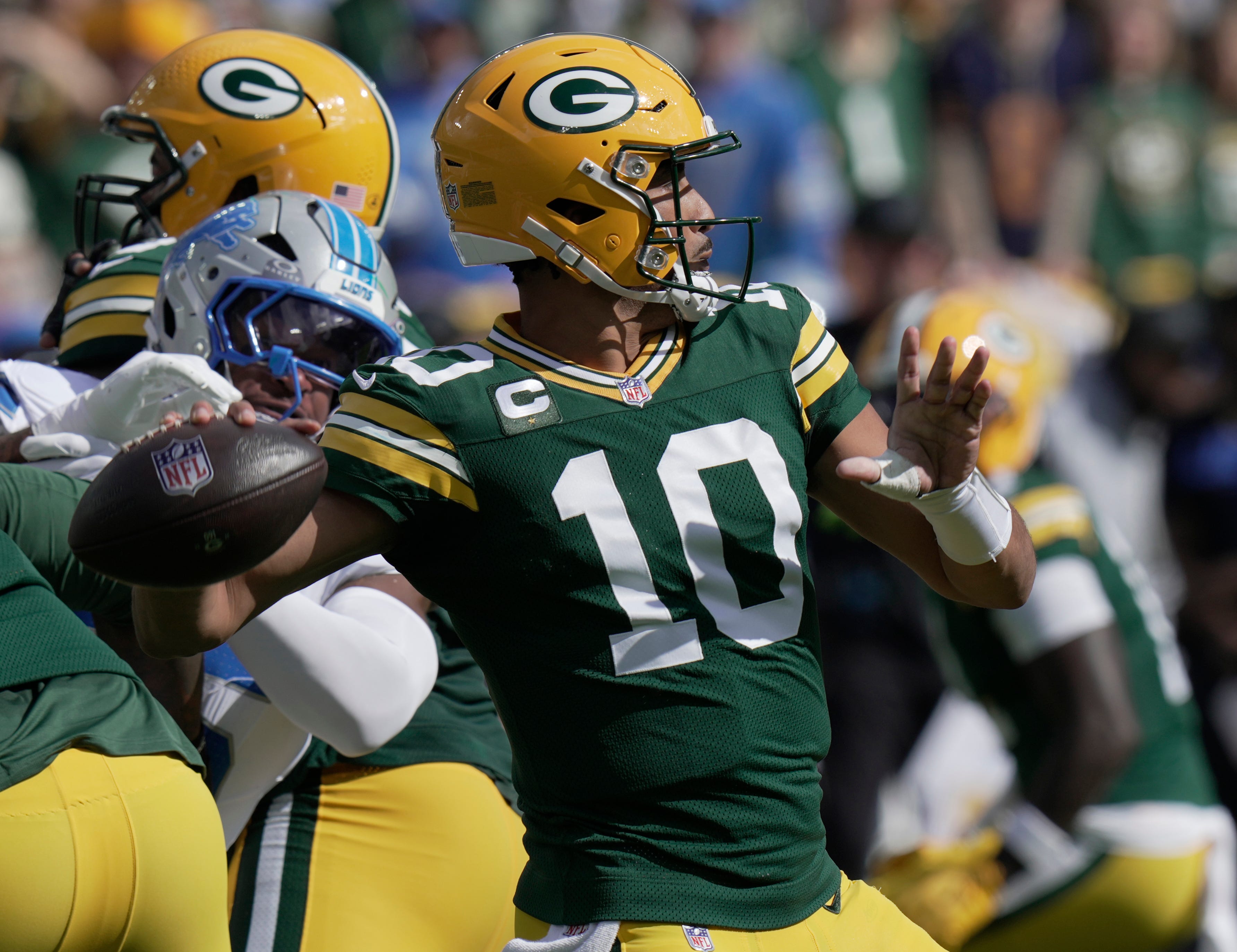 Green Bay Packers quarterback Jordan Love (10) throws a pass during the first quarter of their game against the Detroit Lions Sunday, September 7, 2025 at Lambeau Field in Green Bay, Wisconsin.