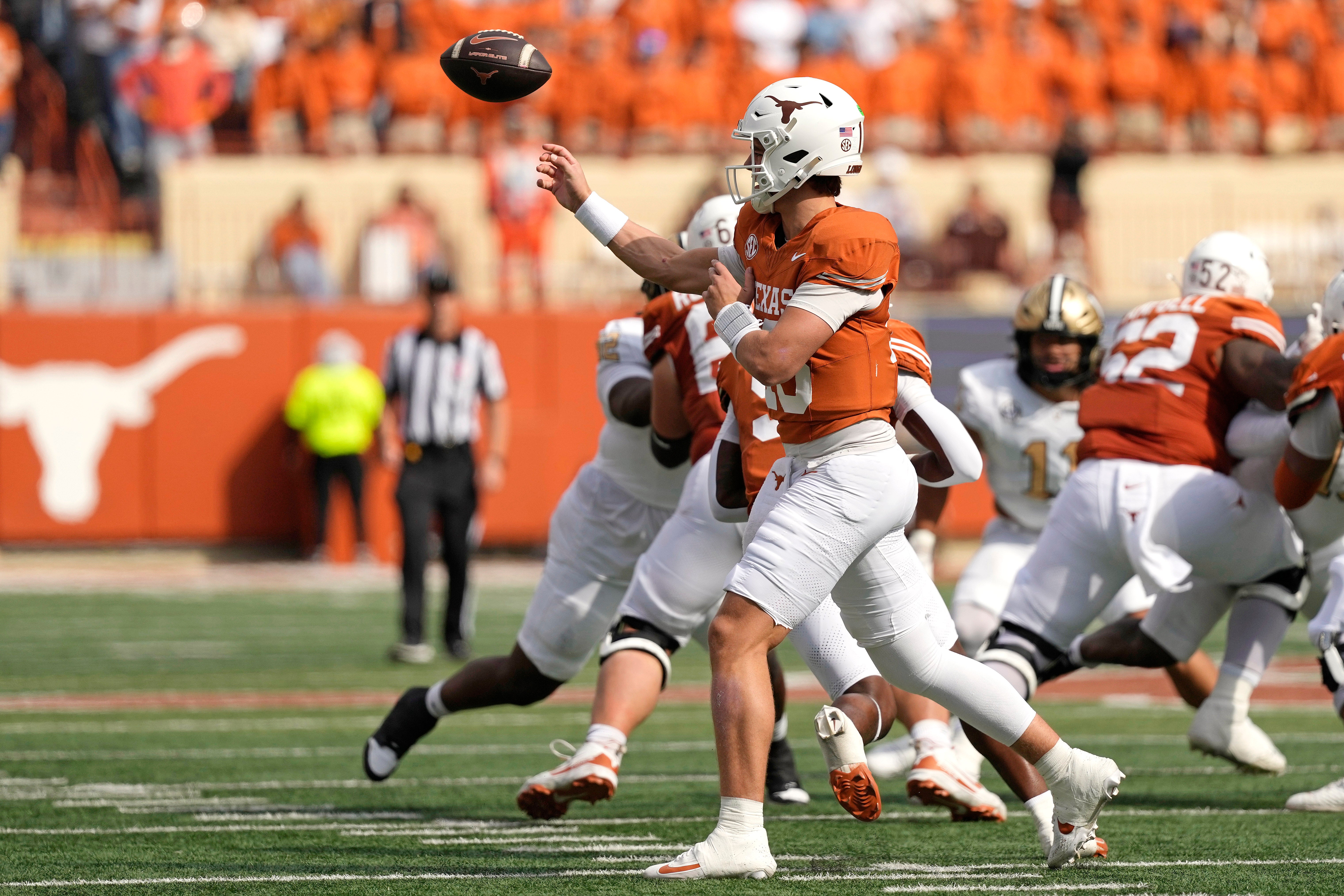 Nov 1, 2025; Austin, Texas, USA; Texas Longhorns quarterback Arch Manning (16) throws a pass during the first half against the Vanderbilt Commodores at Darrell K Royal-Texas Memorial Stadium. Mandatory Credit: Scott Wachter-Imagn Images