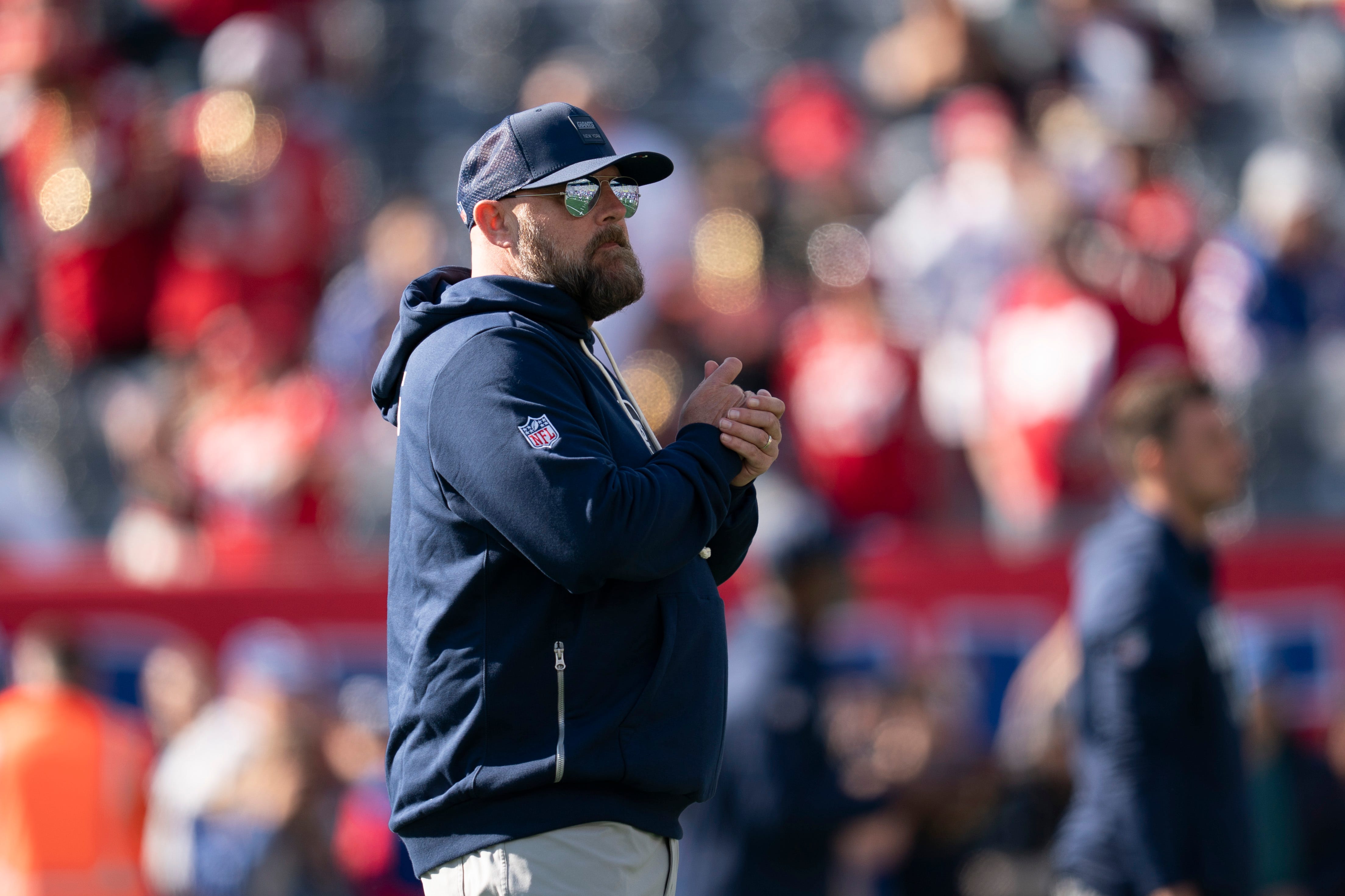 New York Giants head coach Brian Daboll watches his team warmup during a week 9 game between New York Giants and San Francisco 49ers at MetLife Stadium on Sunday, Nov. 2, 2025.