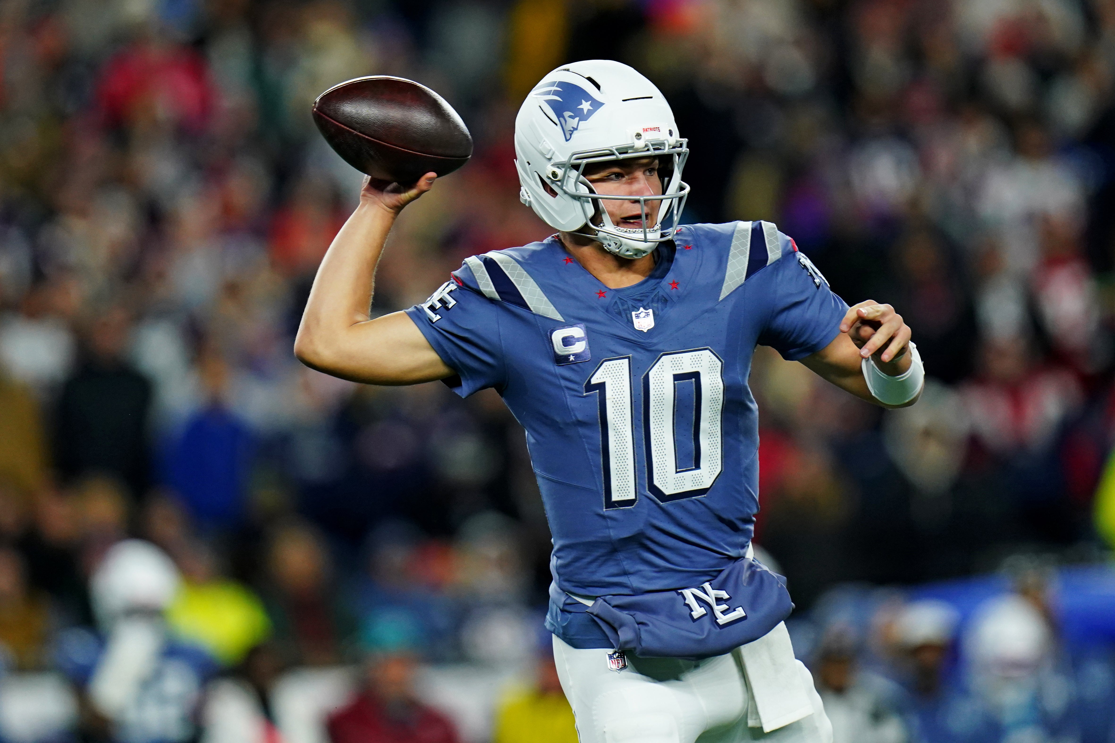 Nov 13, 2025; Foxborough, Massachusetts, USA; New England Patriots quarterback Drake Maye (10) makes a pass during the first half against the New York Jets at Gillette Stadium. Mandatory Credit: David Butler II-Imagn Images