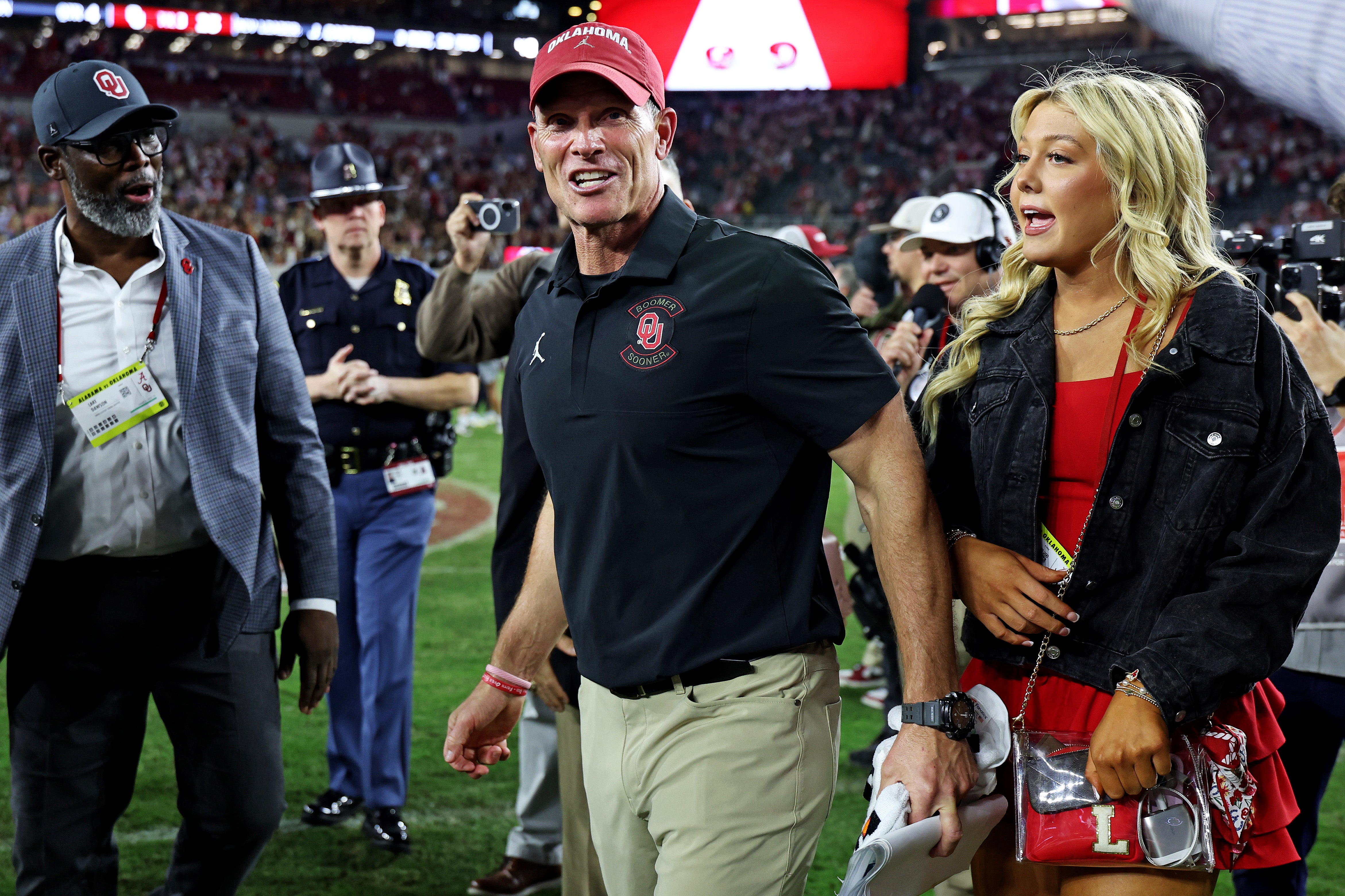 Oklahoma Sooners head coach Brent Venables vs. Alabama