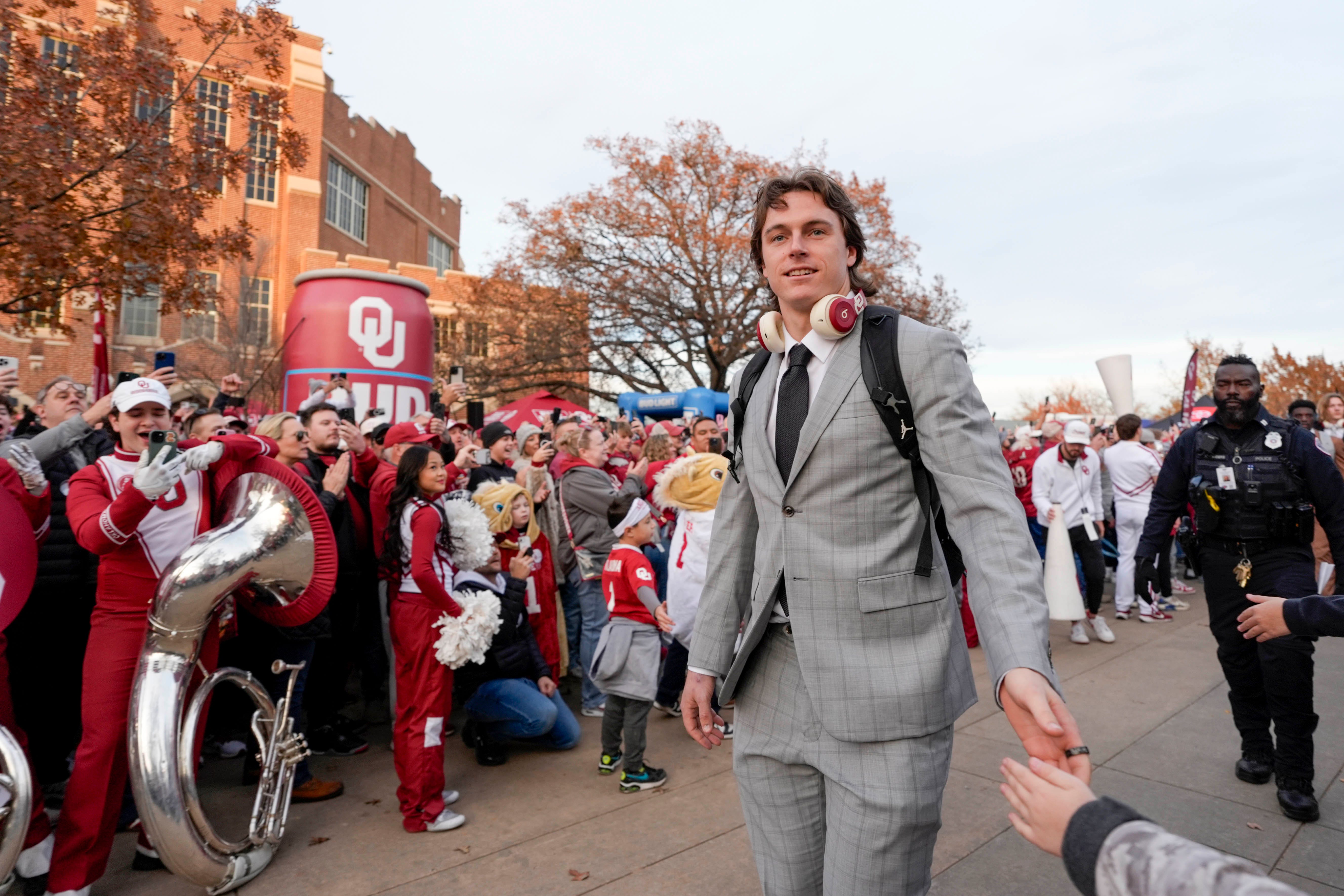 Oklahoma Sooners quarterback John Mateer loss playoff Alabama crimson Tide in-game experience for fans