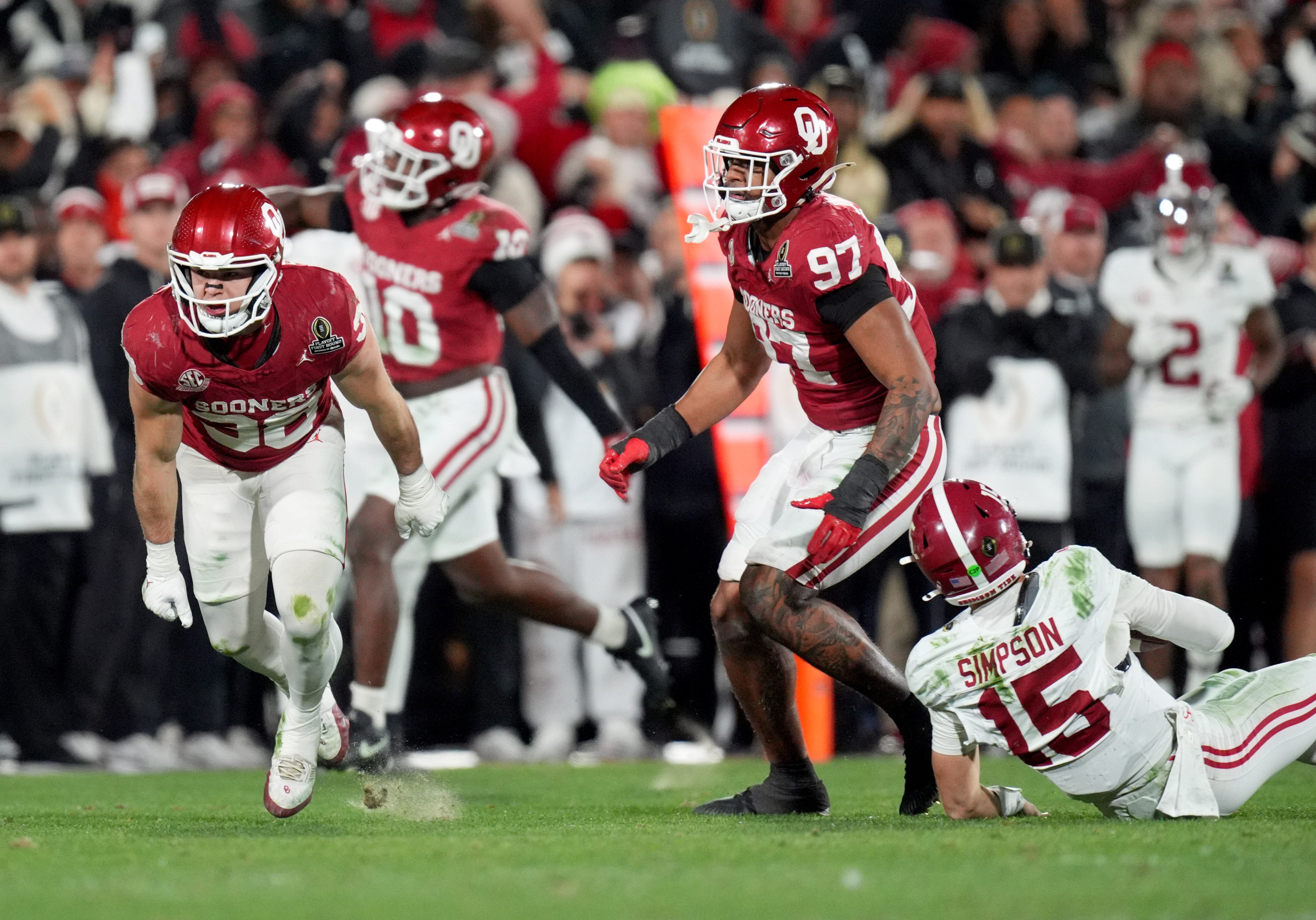 Oklahoma Sooners linebacker Owen Heinecke in loss to Alabama