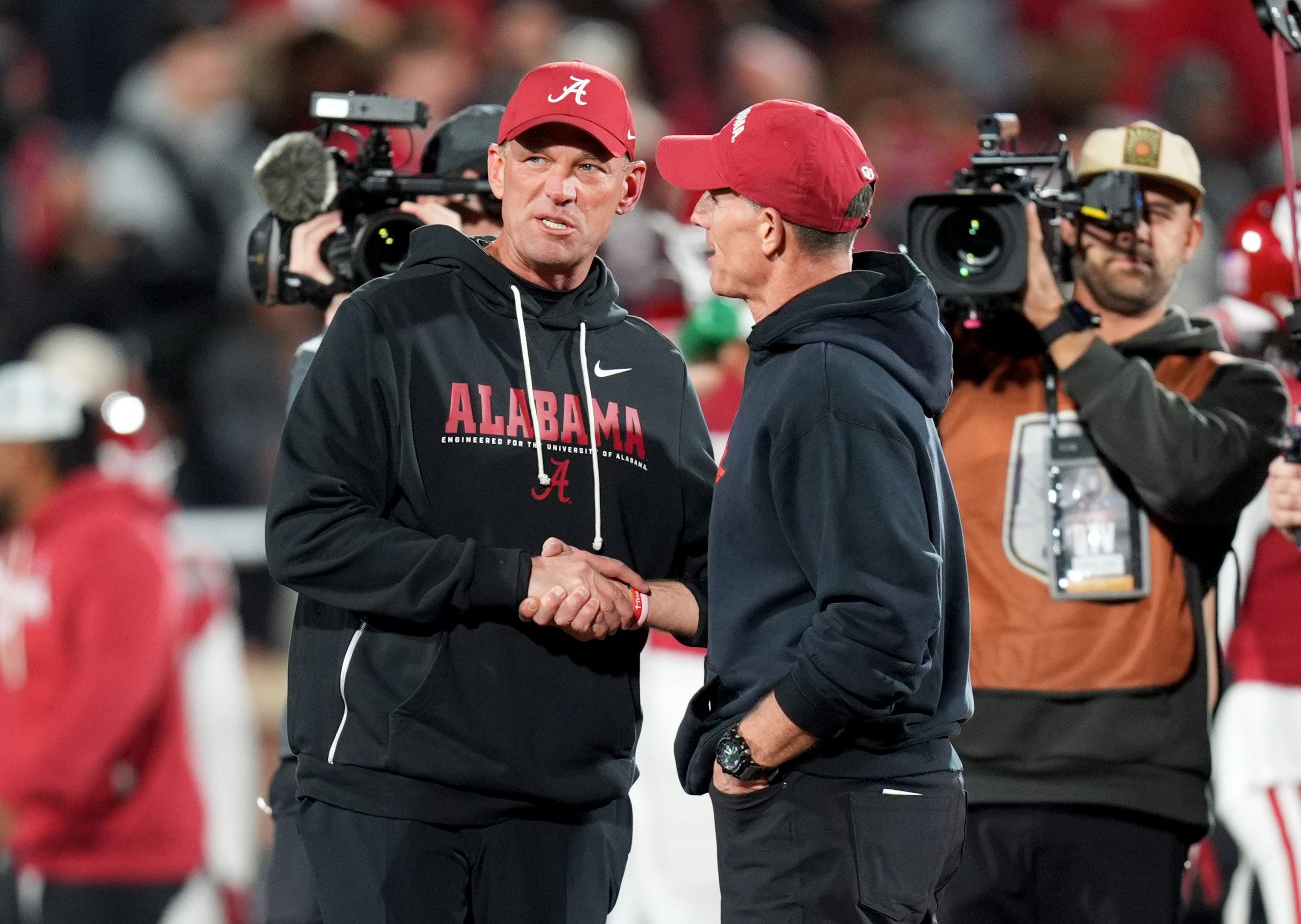 Oklahoma Sooners head coach Brent Venables vs. Alabama crimson Tide in Sooners loss