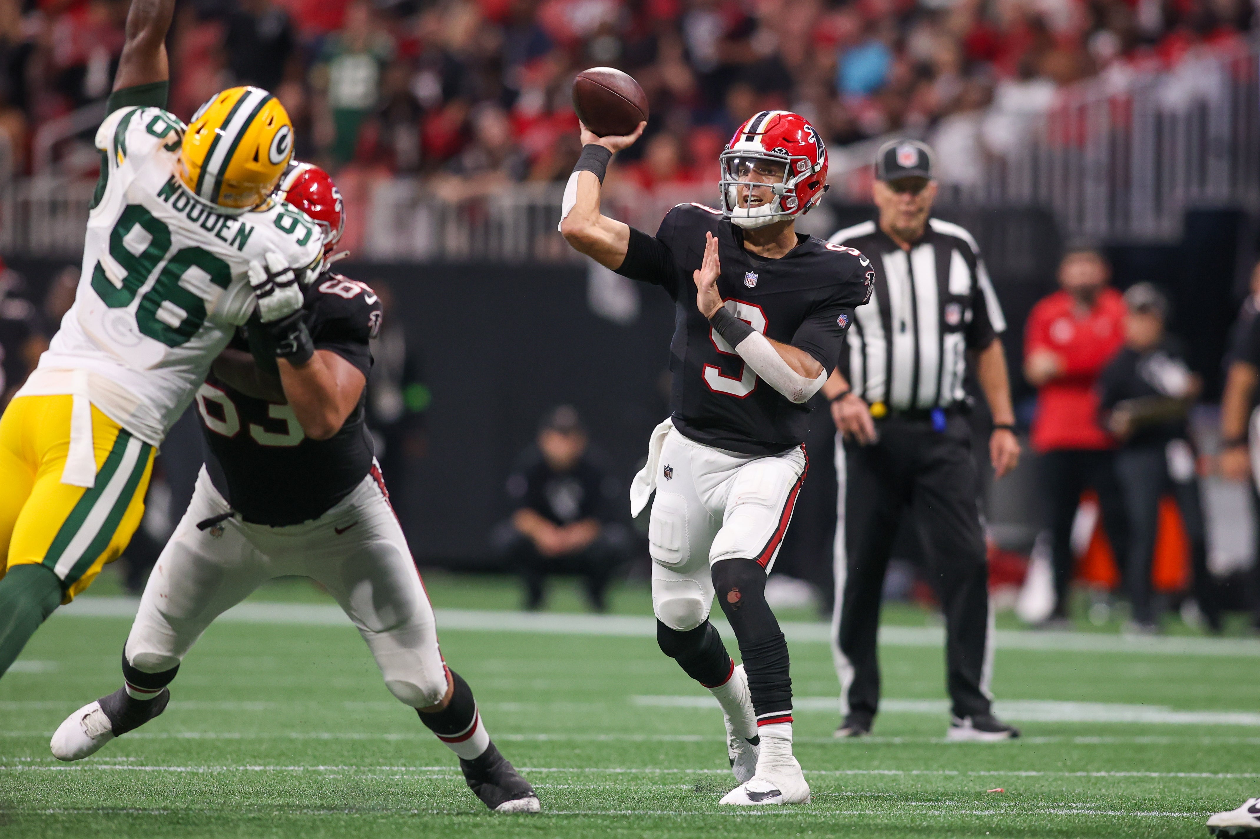 Sep 17, 2023; Atlanta, Georgia, USA; Atlanta Falcons quarterback Desmond Ridder (9) throws a pass against the Green Bay Packers in the second half at Mercedes-Benz Stadium.