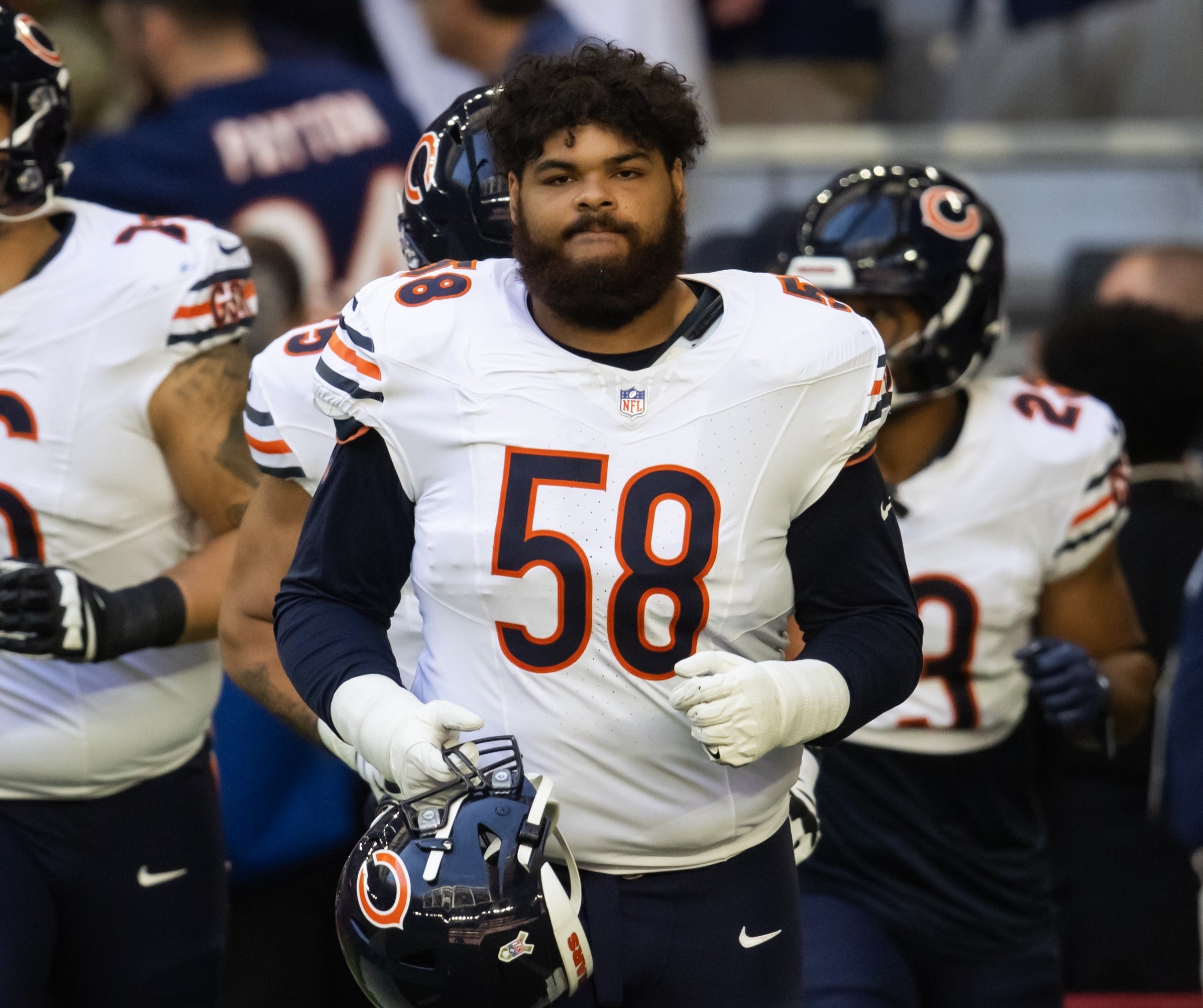 Nov 3, 2024; Glendale, Arizona, USA; Chicago Bears offensive tackle Darnell Wright (58) against the Arizona Cardinals at State Farm Stadium.