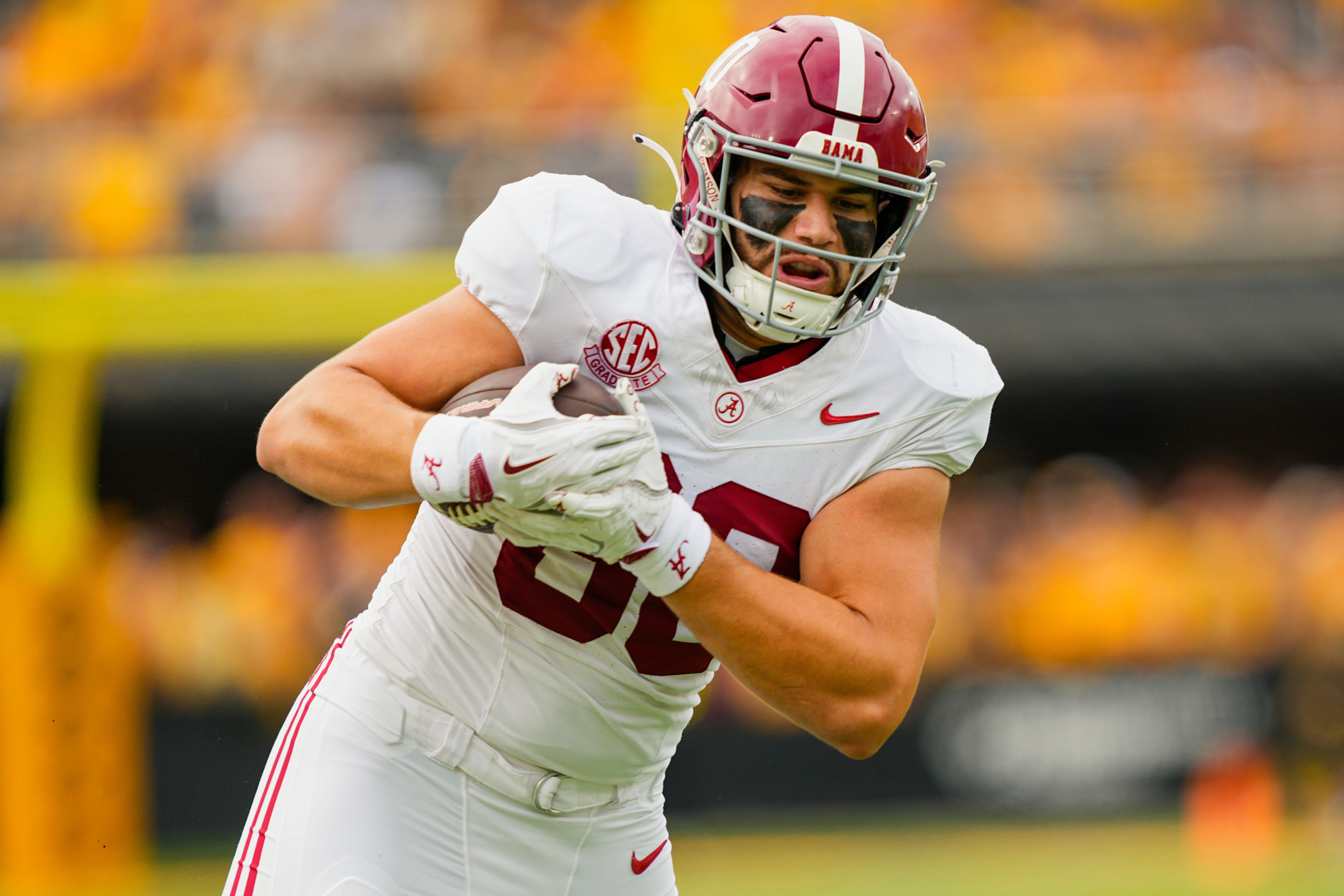 Oct 11, 2025; Columbia, Missouri, USA; Alabama Crimson Tide tight end Josh Cuevas (80) runs with the ball during the first half against the Missouri Tigers at Faurot Field at Memorial Stadium.