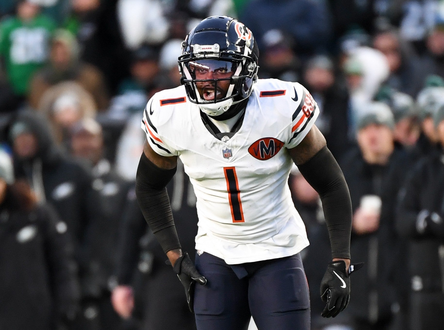Nov 28, 2025; Philadelphia, Pennsylvania, USA; Chicago Bears cornerback Jaylon Johnson (1) lines up for a play against the Philadelphia Eagles during the second quarter of the game at Lincoln Financial Field.