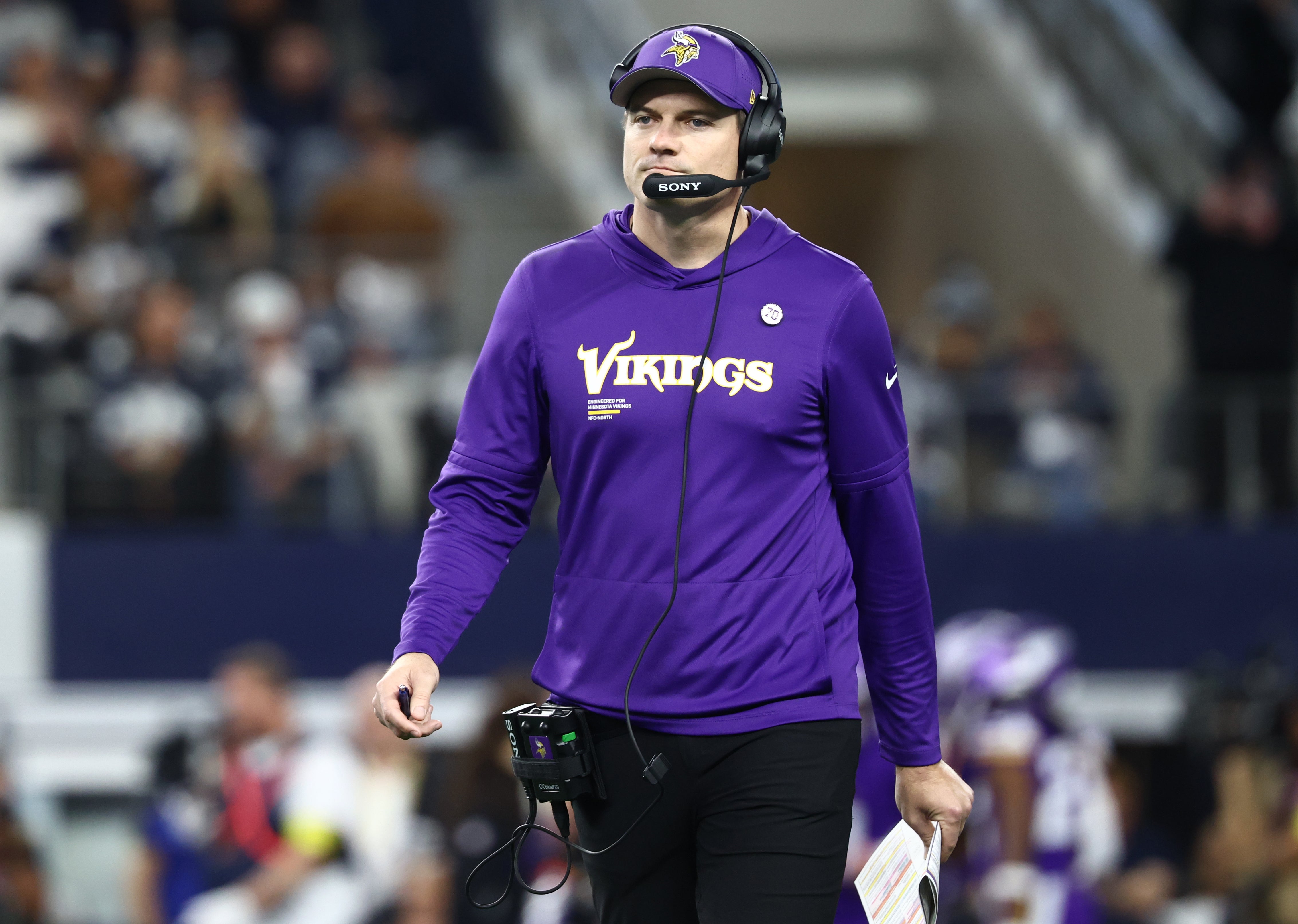 Dec 14, 2025; Arlington, Texas, USA; Minnesota Vikings head coach Kevin O'Connell during the first half against the Dallas Cowboys at AT&T Stadium.