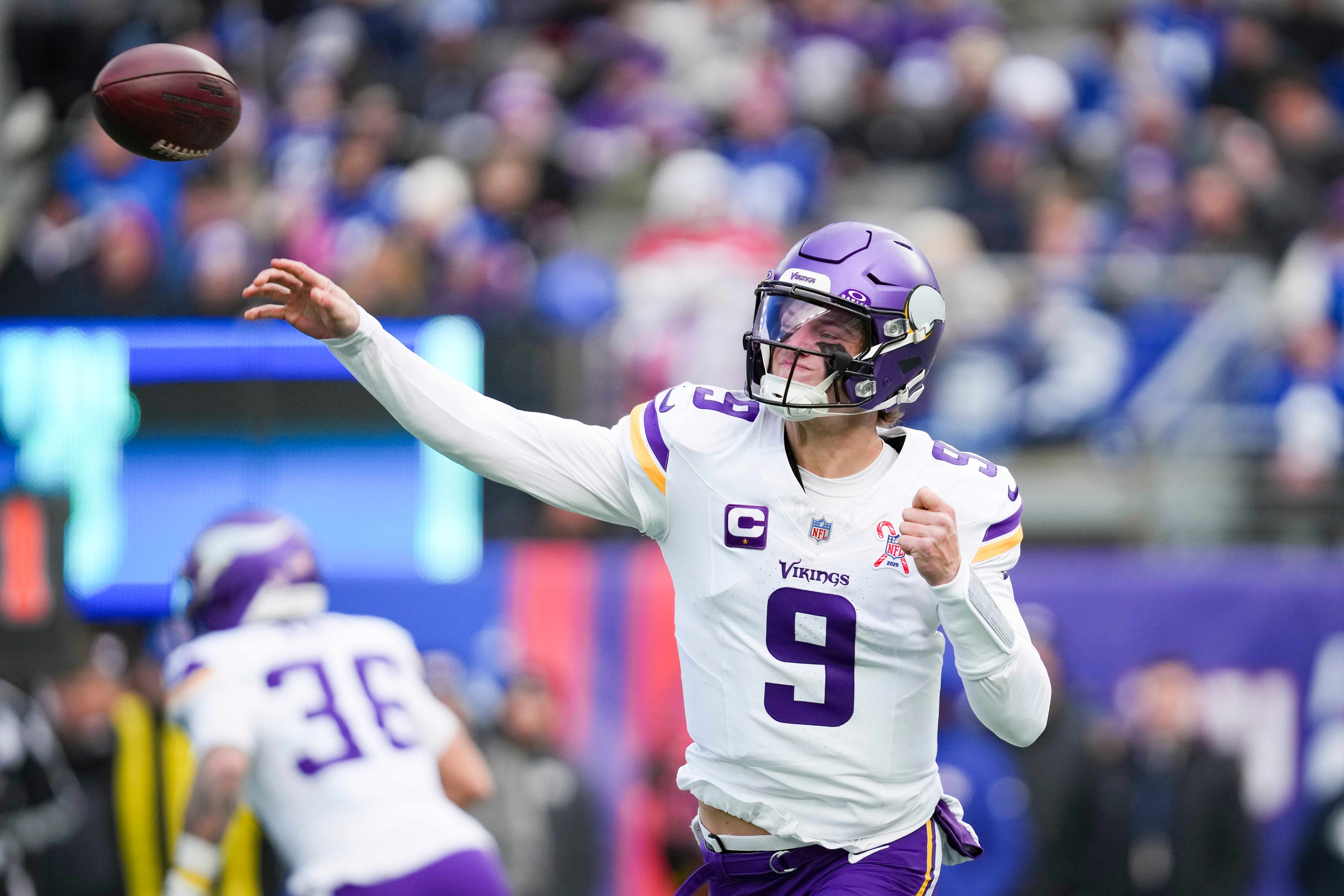 Minnesota Vikings quarterback J.J. McCarthy (9) throws the ball during a game against New York Giants at MetLife Stadium, Dec 21, 2025, East Rutherford, NJ, USA