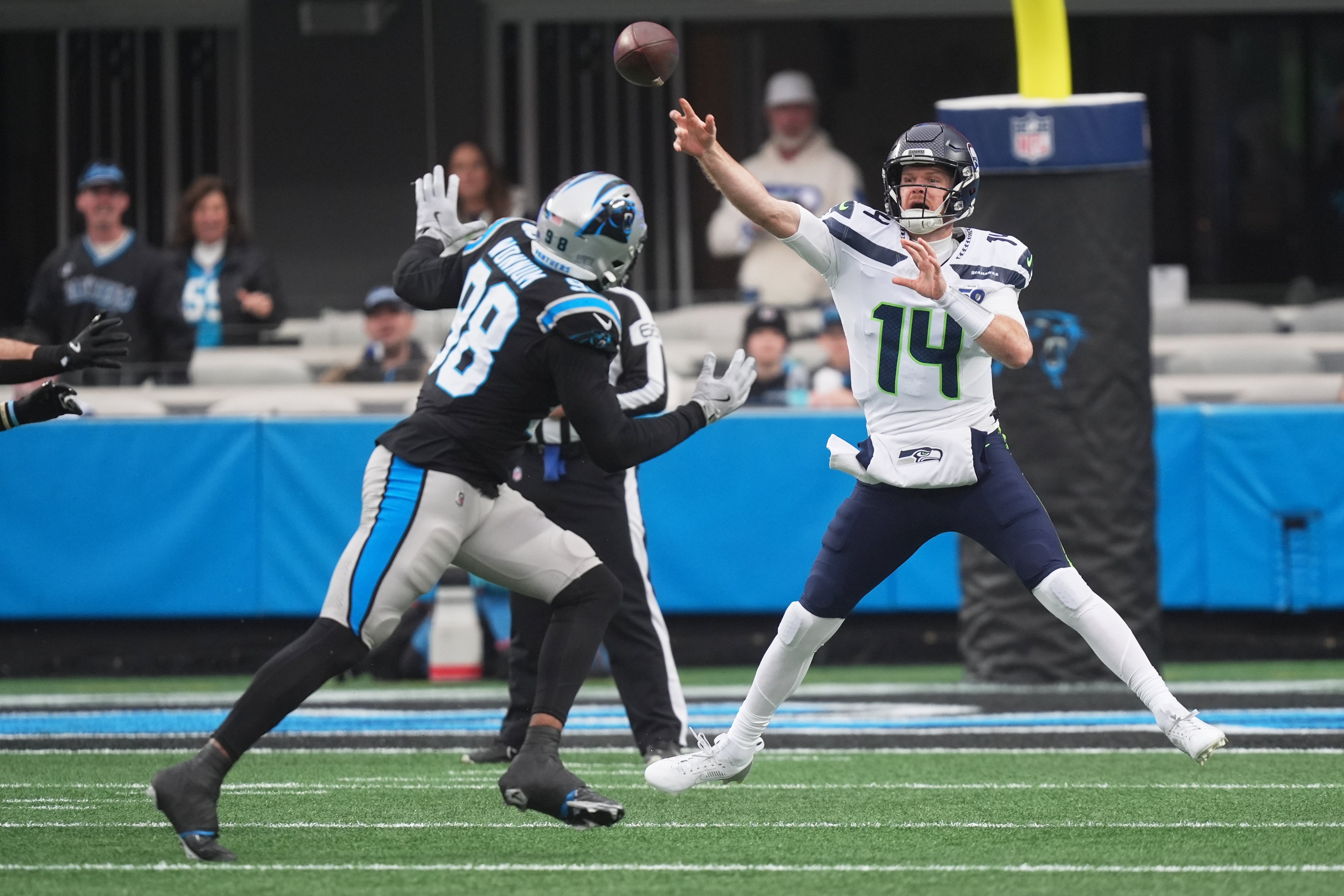 Seattle Seahawks quarterback Sam Darnold vs. the Carolina Panthers