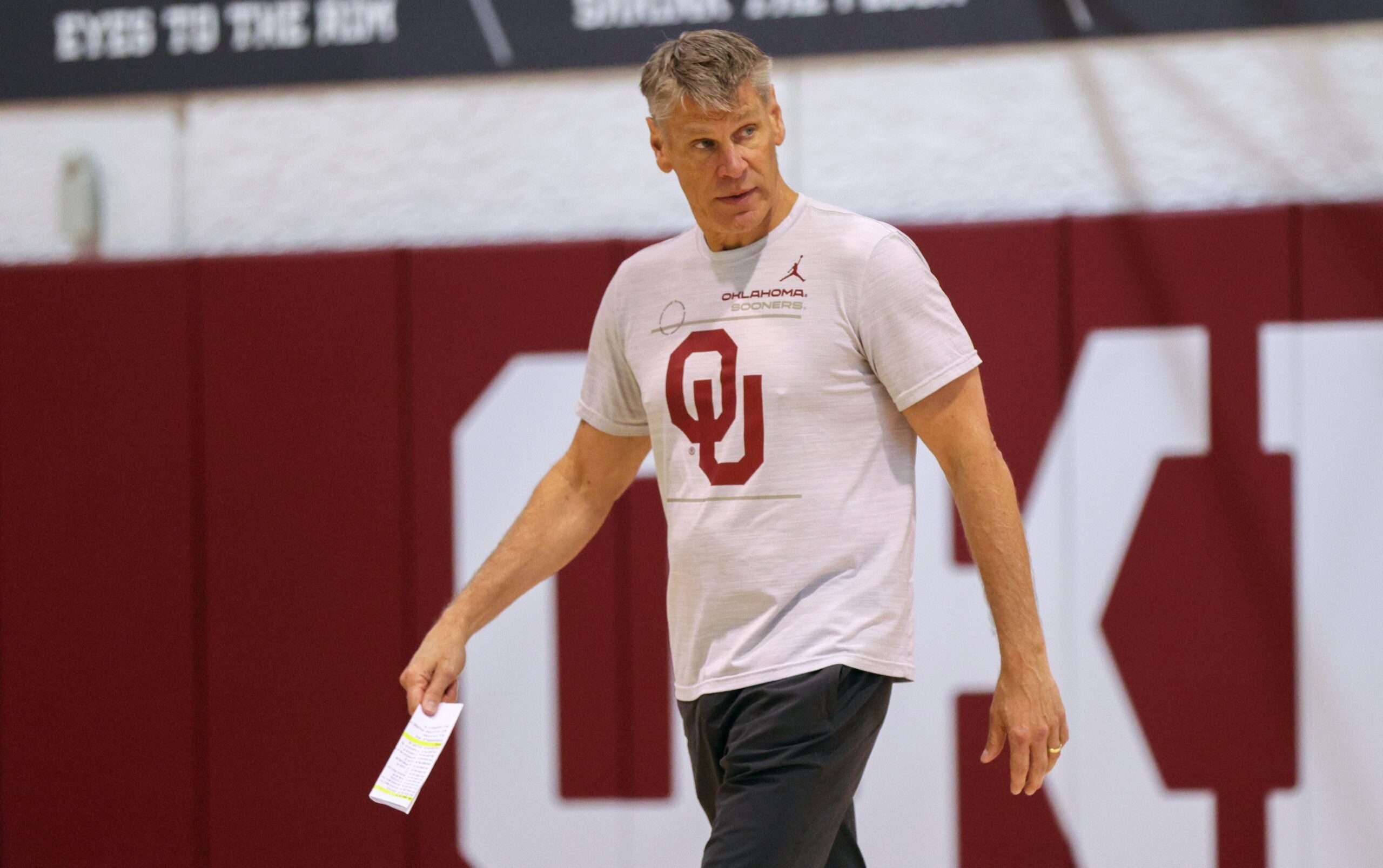Oklahoma Sooners head coach Porter Moser Xzayvier Brown vs. Ole Miss