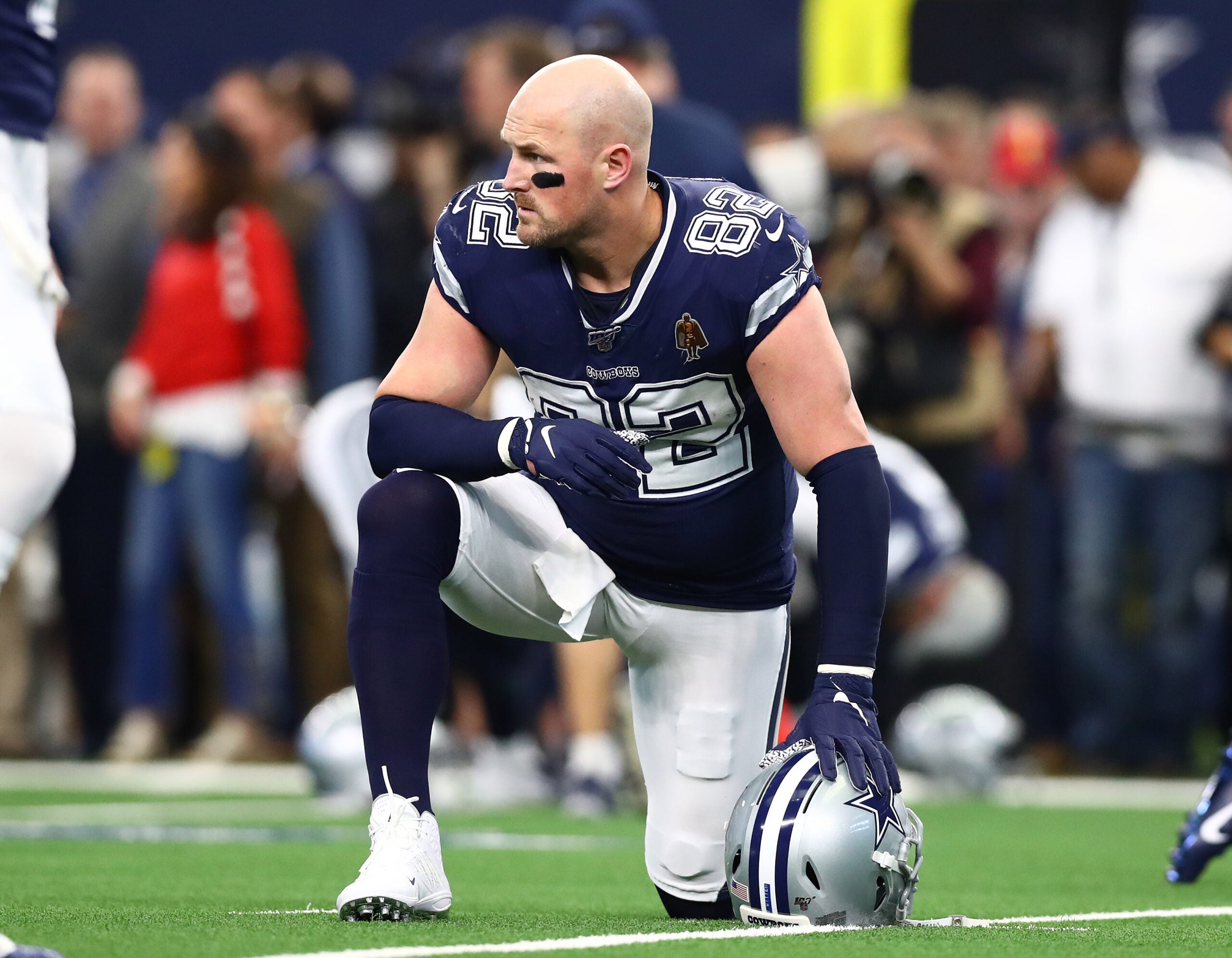 Dec 15, 2019; Arlington, TX, USA; Dallas Cowboys tight end Jason Witten (82) prior to the game against the Los Angeles Rams at AT&T Stadium.