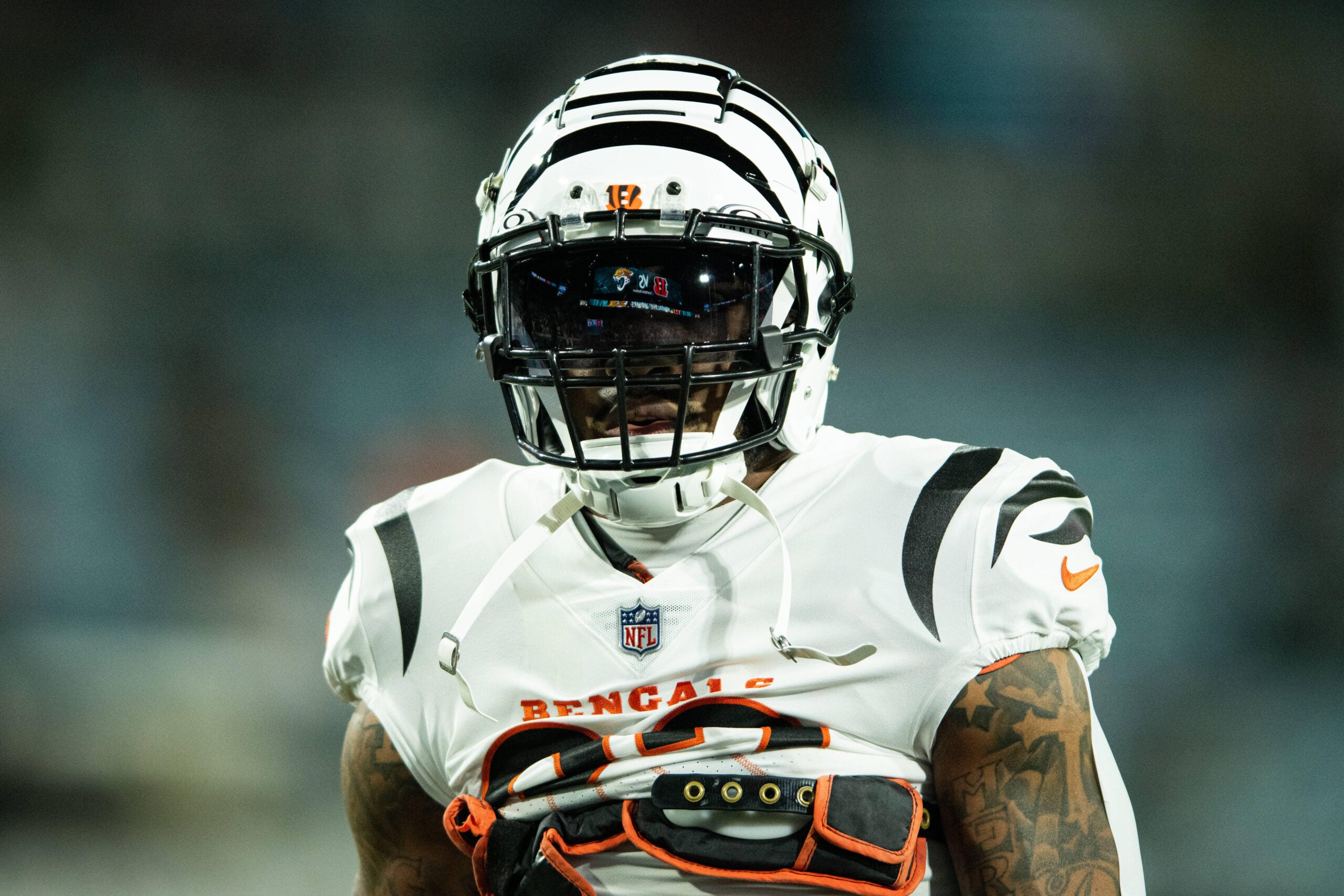 Dec 4, 2023; Jacksonville, Florida, USA; Cincinnati Bengals safety Nick Scott (33) warming up before the game against the Jacksonville Jaguars at EverBank Stadium.