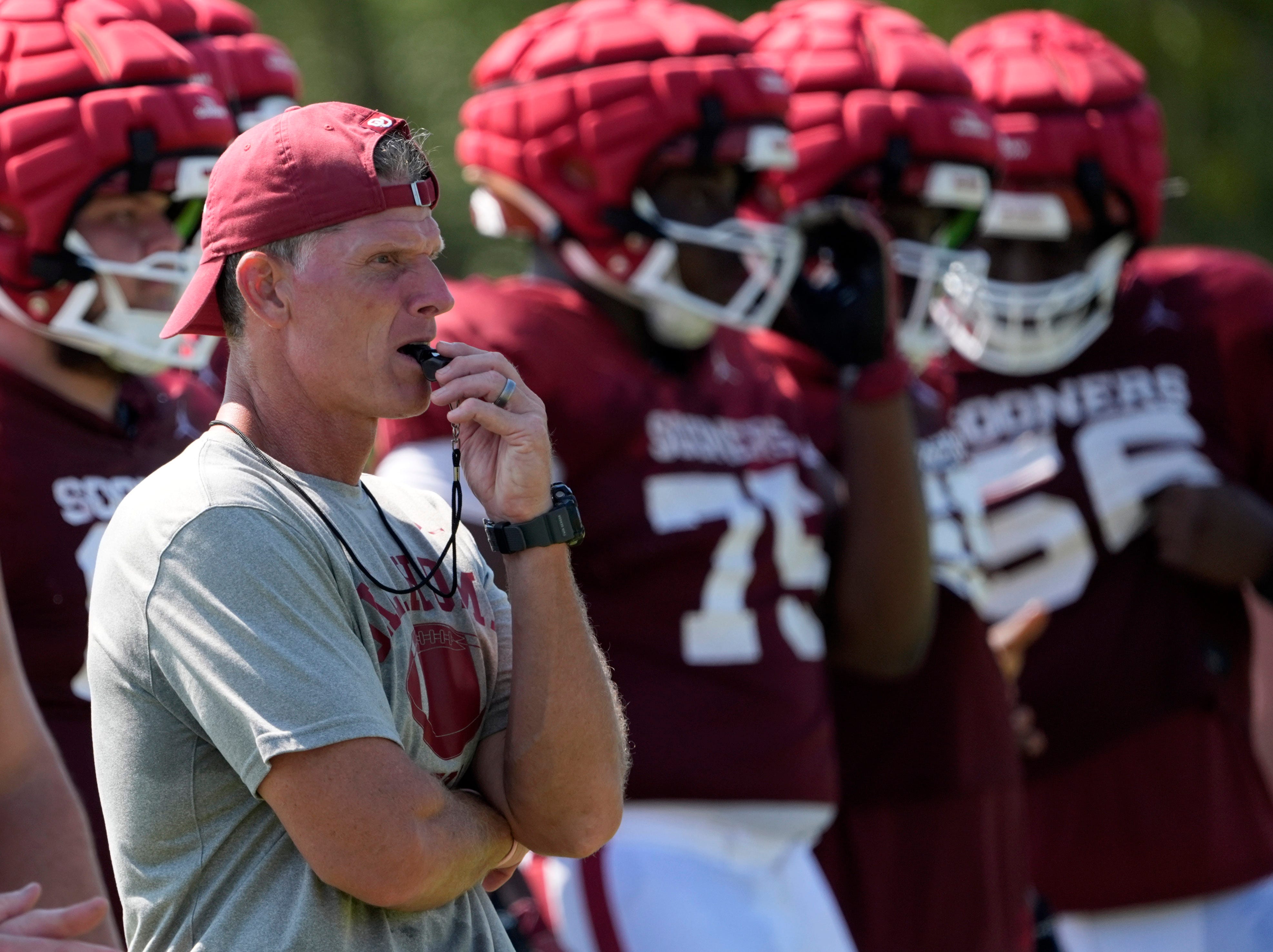 Oklahoma Sooners head coach Brent Venables 2027 safety Jayden Scott