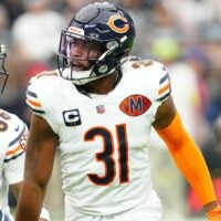 Sep 28, 2025; Paradise, Nevada, USA; Chicago Bears free safety Kevin Byard (31) celebrates during the first quarter against Las Vegas Raiders at Allegiant Stadium.