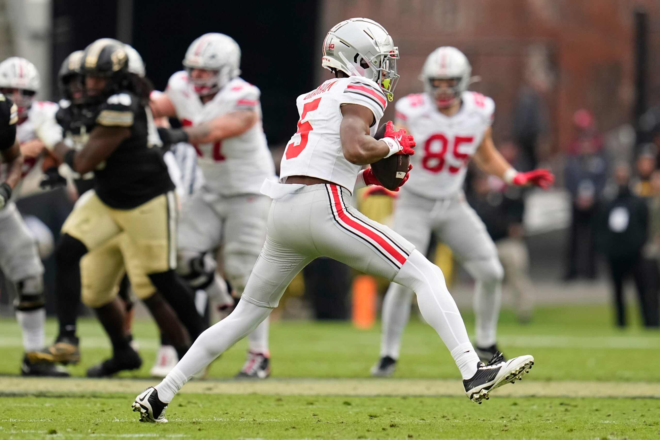 Ohio State Buckeyes wide receiver Mylan Graham (5) catches a pass during the NCAA football game against the Purdue Boilermakers at Ross-Ade Stadium in West Lafayette, Ind. on Nov. 8, 2025. Ohio State won 34-10.