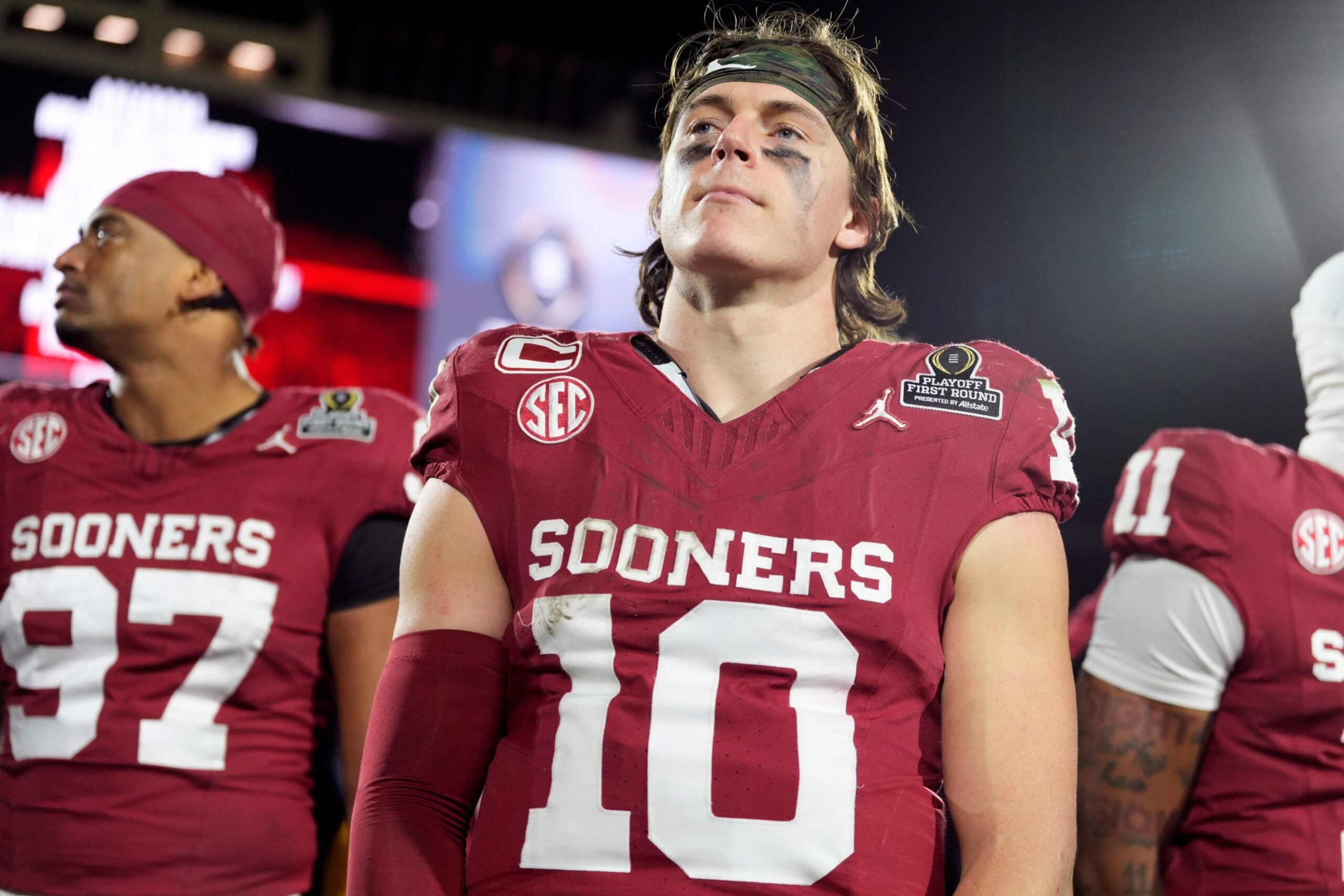 Oklahoma Sooners quarterback John Mateer wide receiver room transfer portal