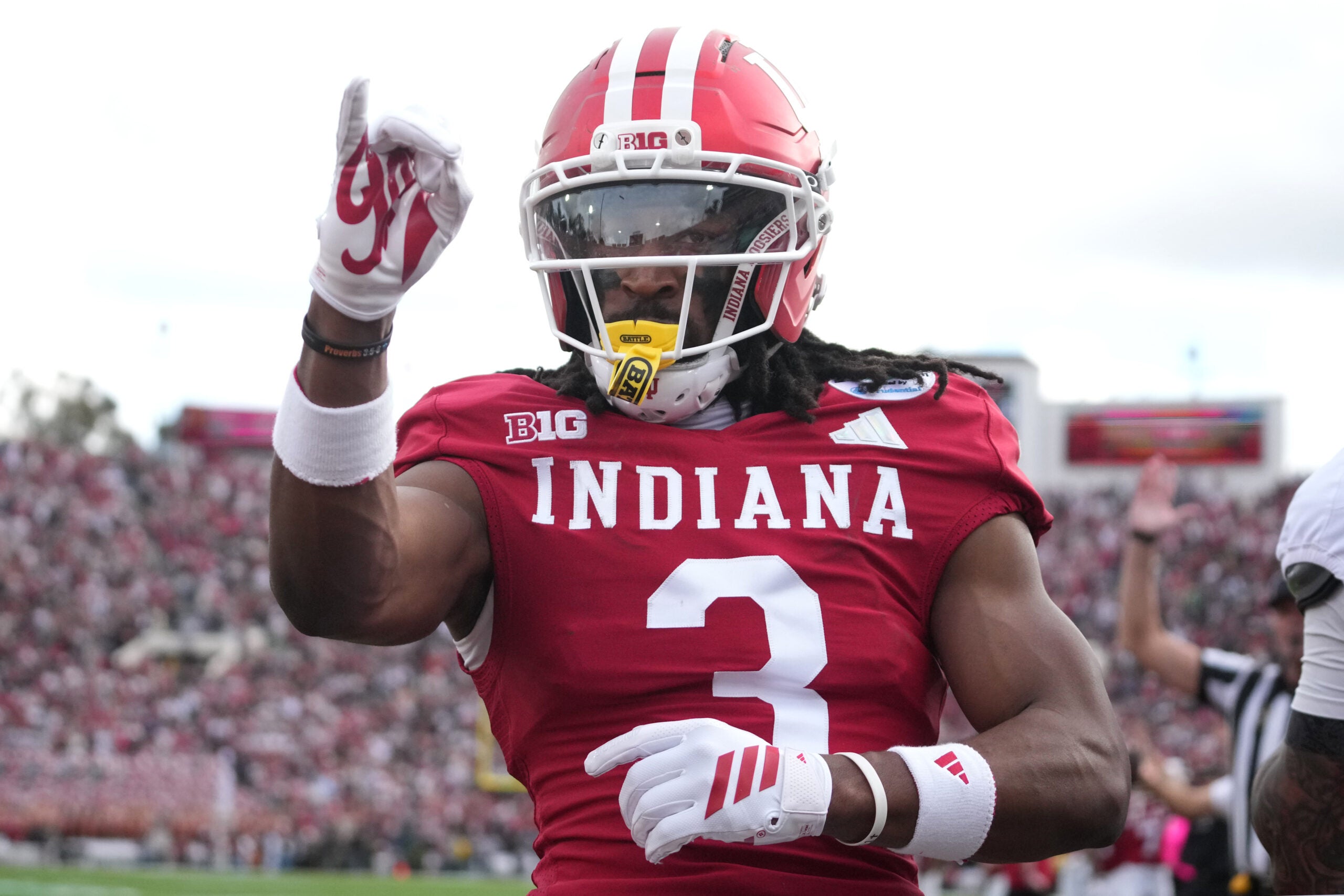 Jan 1, 2026; Pasadena, CA, USA; Indiana Hoosiers wide receiver Omar Cooper Jr. (3) celebrates after making a catch a touchdown against the Alabama Crimson Tide in the first half of the 2026 Rose Bowl and quarterfinal game of the College Football Playoff at Rose Bowl Stadium.
