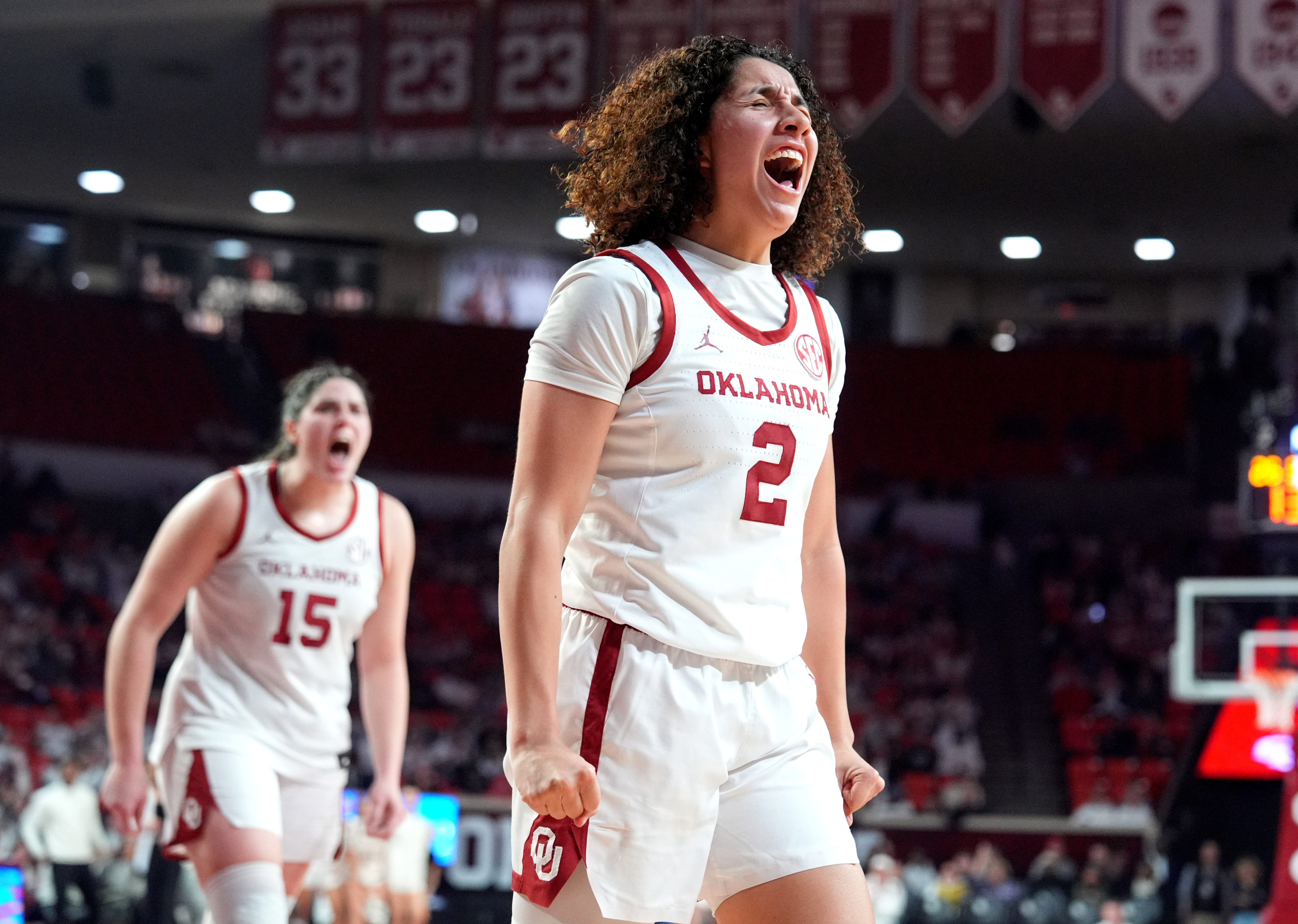 Oklahoma Sooners women's basketball star Aaliyah Chavez freshman win over South Carolina