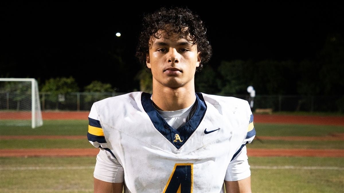 St. Thomas Aquinas four-star cornerback Jaden Carey