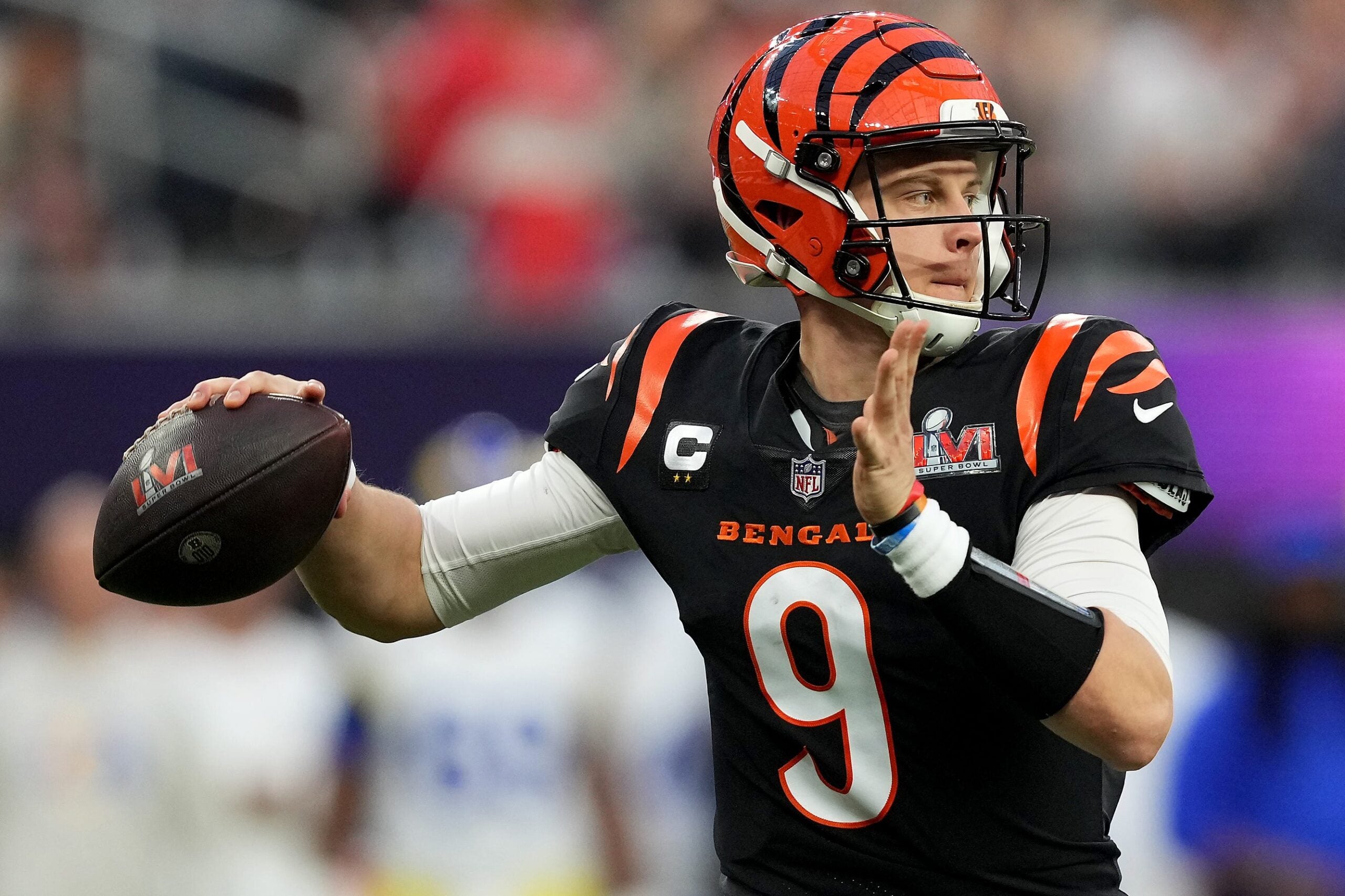 Cincinnati Bengals quarterback Joe Burrow (9) throws in the second quarter during Super Bowl 56 against the Los Angeles Rams, Sunday, Feb. 13, 2022, at SoFi Stadium in Inglewood, Calif.