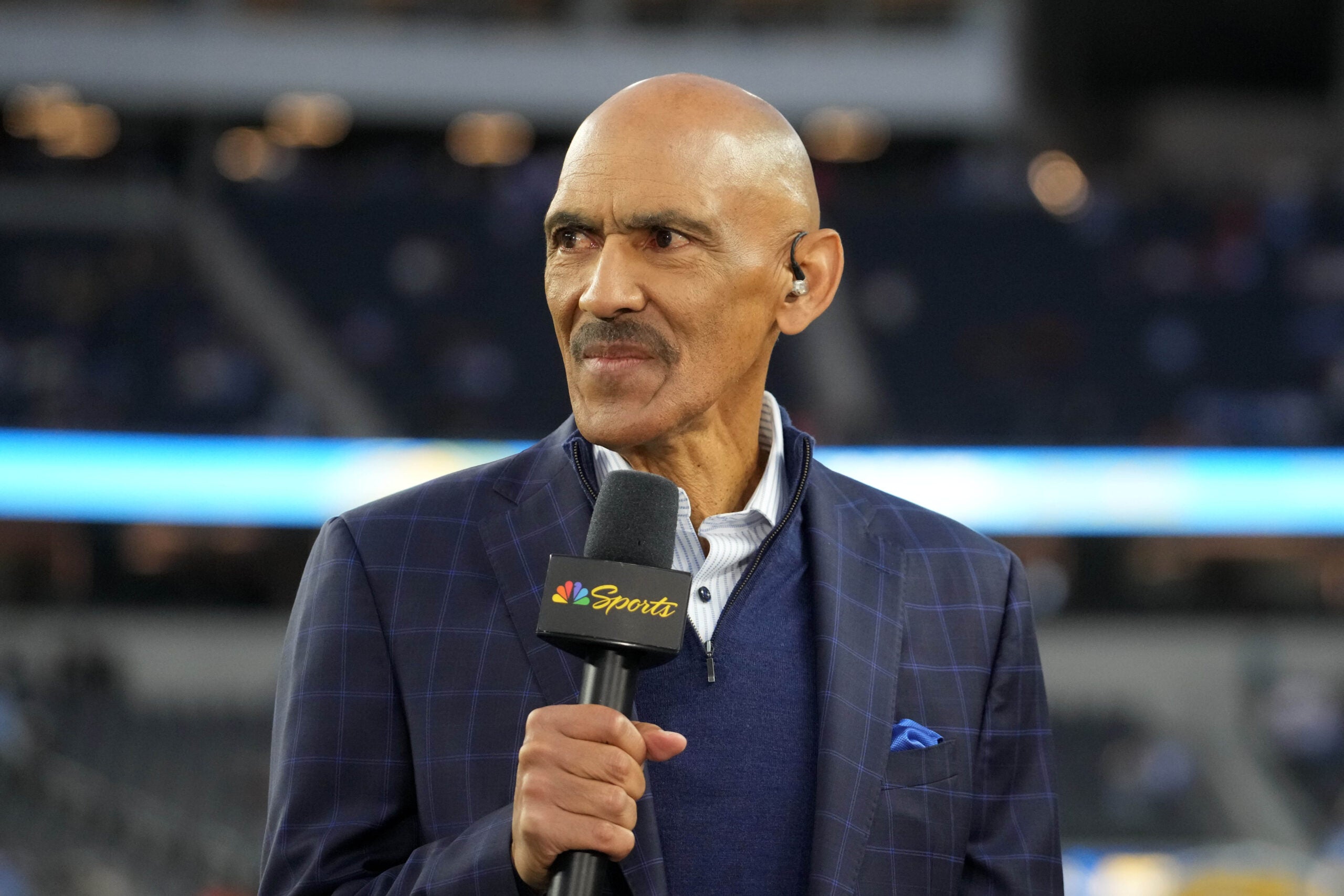 Former Colts and Buccaneers head coach and current NBC Sports analyst Tony Dungy