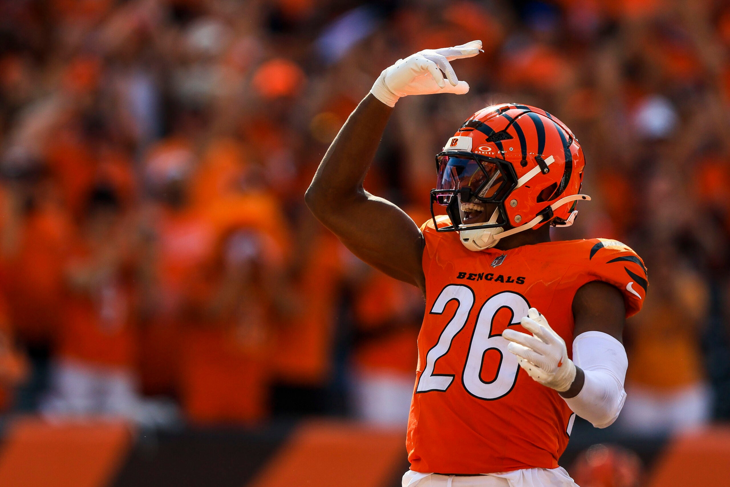 Sep 14, 2025; Cincinnati, Ohio, USA; Cincinnati Bengals safety Tycen Anderson (26) acknowledges the crowd after a play during the second half in the game against the Jacksonville Jaguars at Paycor Stadium.