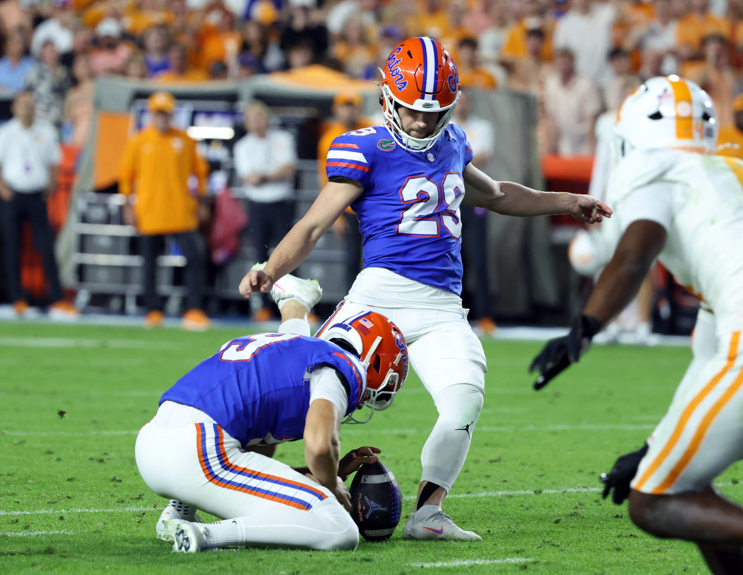 Nov 22, 2025; Gainesville, Florida, USA; Florida Gators kicker Trey Smack (29) misses a field goal against the Tennessee Volunteers during the first half at Ben Hill Griffin Stadium.