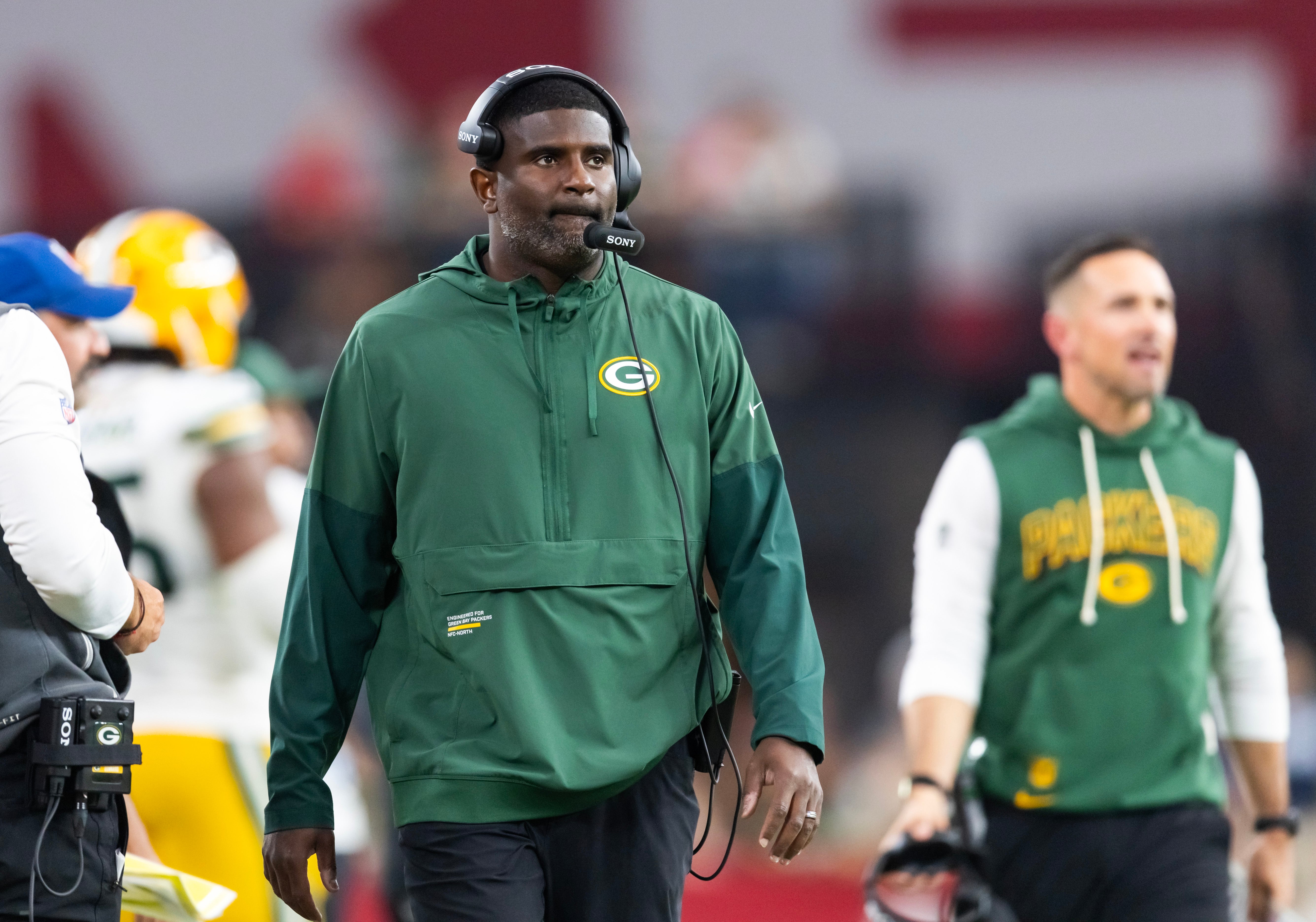 Oct 19, 2025; Glendale, Arizona, USA; Green Bay Packers passing game coordinator (defense) Derrick Ansley against the Arizona Cardinals at State Farm Stadium.