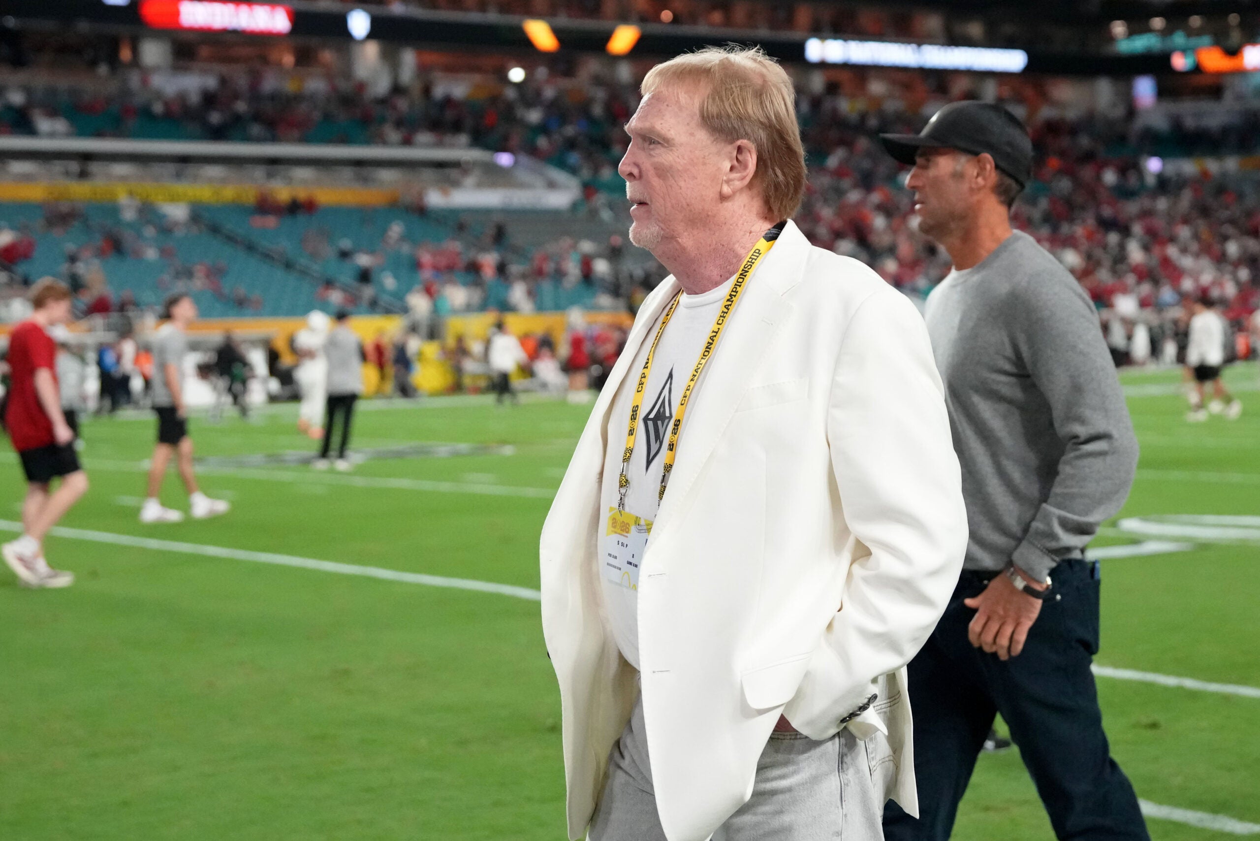 Las Vegas Raiders owner Mark Davis franchise NFLPA report cards