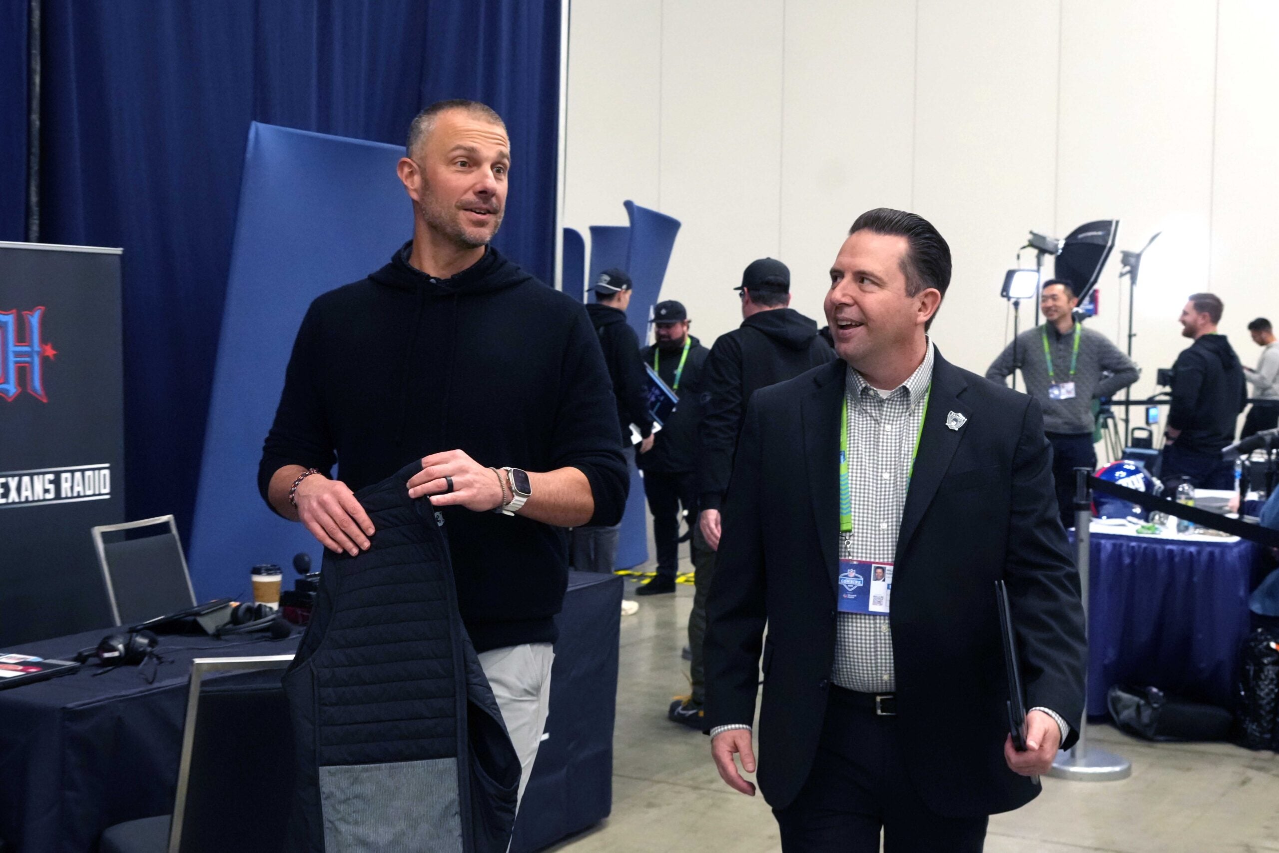 Las Vegas Raiders general manager John Spytek trade interest in bears linebacker Tremaine Edmunds