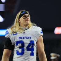 Oct 5, 2025; Cincinnati, Ohio, USA; Detroit Lions middle linebacker Alex Anzalone (34) walks off the field after a win over the Cincinnati Bengals at Paycor Stadium.