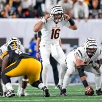 Cincinnati Bengals quarterback Joe Flacco (16) lines up in the first quarter of the NFL Week 7 game between the Cincinnati Bengals and the Pittsburgh Steelers at Paycor Stadium in downtown Cincinnati on Thursday, Oct. 16, 2025.