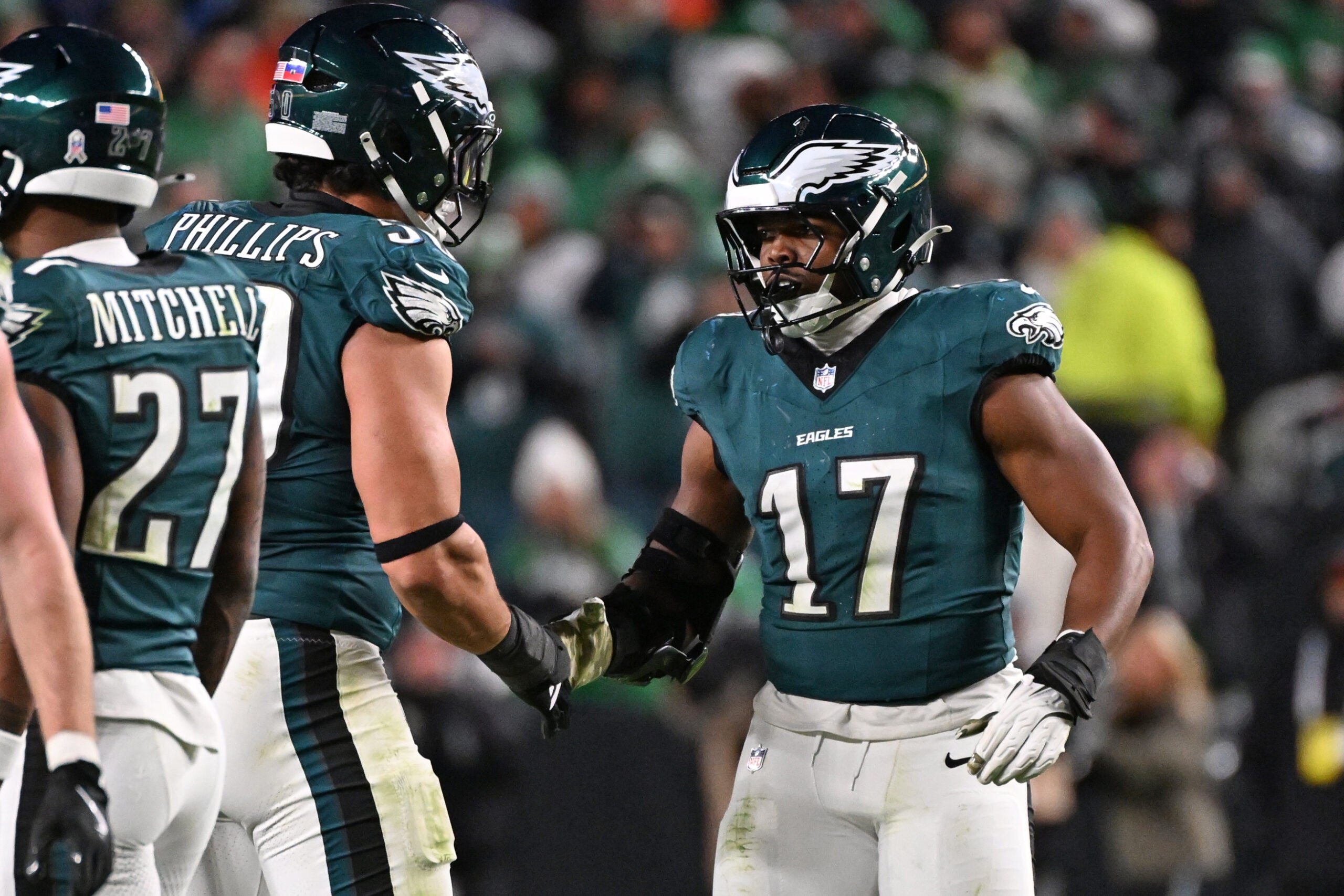 Philadelphia Eagles linebacker Nakobe Dean Quay Walker Green Bay Packers Free agency Las Vegas raiders