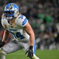 Nov 16, 2025; Philadelphia, Pennsylvania, USA; Detroit Lions linebacker Alex Anzalone (34) against the Philadelphia Eagles at Lincoln Financial Field.