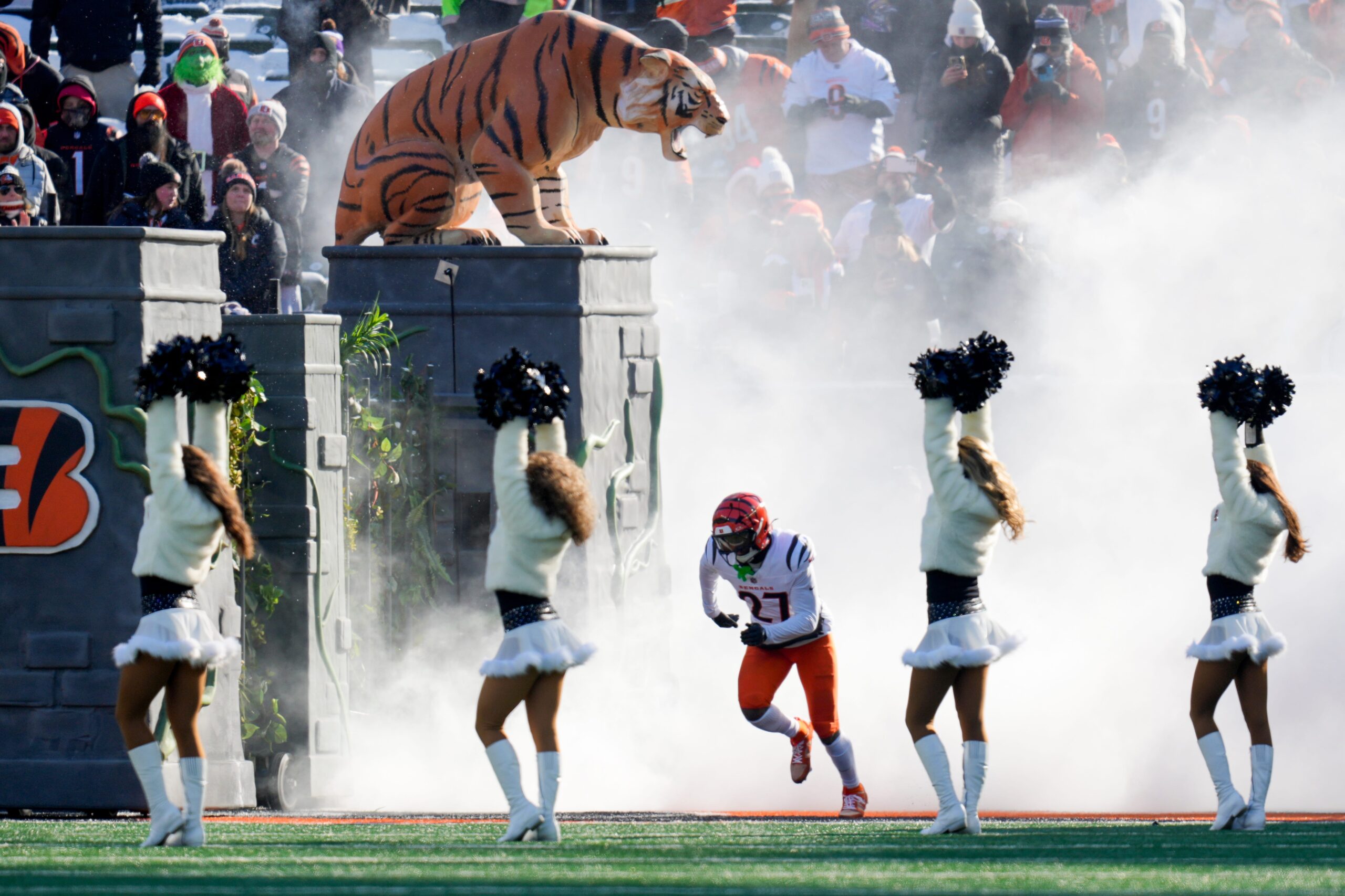 Cincinnati Bengals safety Jordan Battle (27) is introduced before the first quarter of the NFL Week 15 game between the Cincinnati Bengals and the Baltimore Ravens at Paycor Stadium in Cincinnati on Sunday, Dec. 14, 2025.