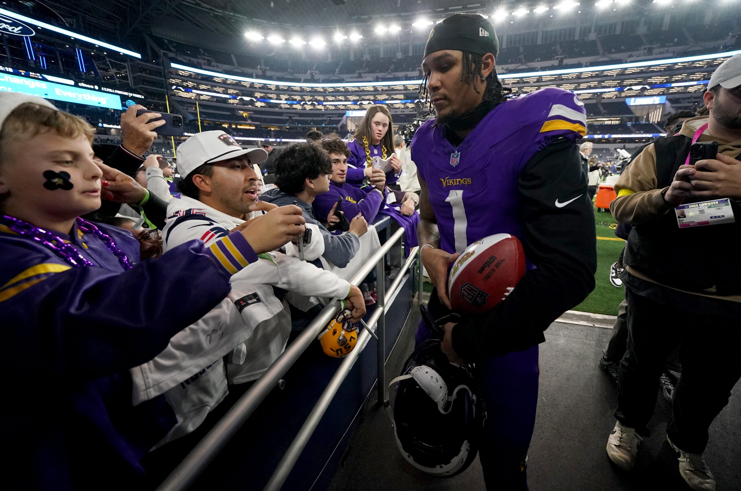 Las Vegas Raiders new wide receiver Jalen Nailor Minnesota Vikings Justin Jefferson