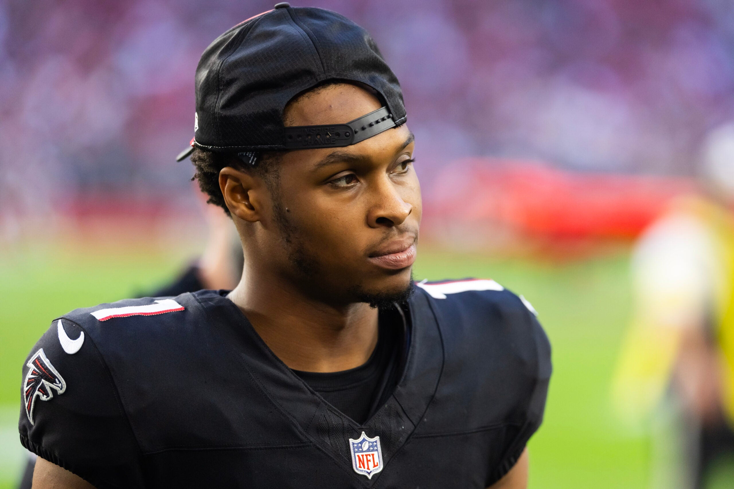 Dec 21, 2025; Glendale, Arizona, USA; Atlanta Falcons wide receiver Darnell Mooney (1) against the Arizona Cardinals at State Farm Stadium.