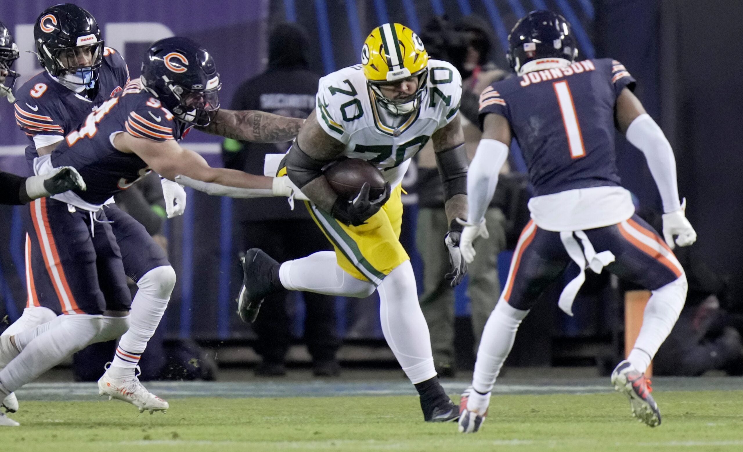 Green Bay Packers offensive tackle Darian Kinnard (70) makes a six yard pass reception during the third quarter of their wild card playoff game Saturday, January 10, 2026 at Soldier Field in Chicago, Illinois. The Chicago Bears beat the Green Bay Packers 31-27.
