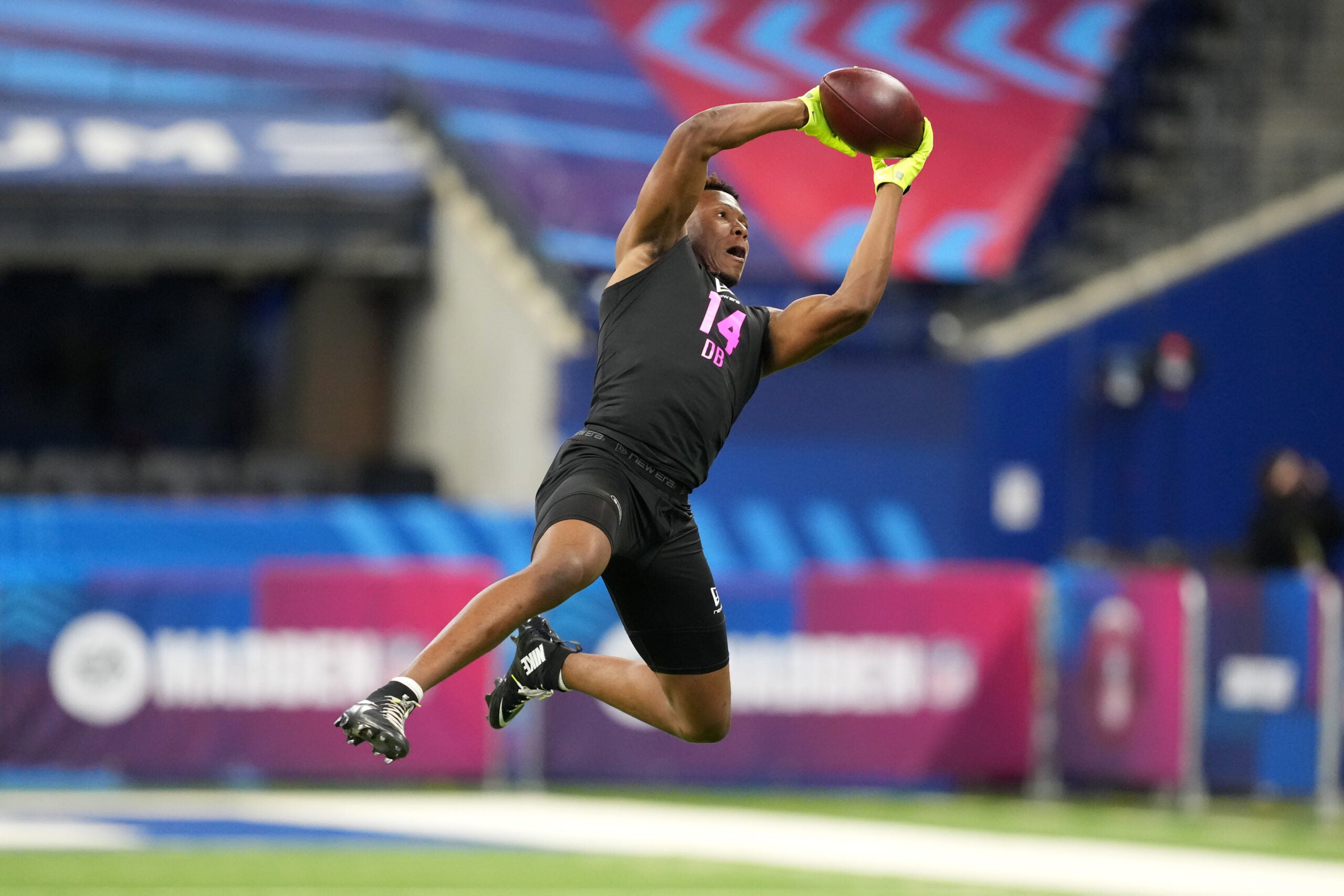 Feb 27, 2026; Indianapolis, IN, USA; Tennessee defensive back Colton Hood (DB14) during the NFL Scouting Combine at Lucas Oil Stadium. Mandatory Credit: Kirby Lee-Imagn Images