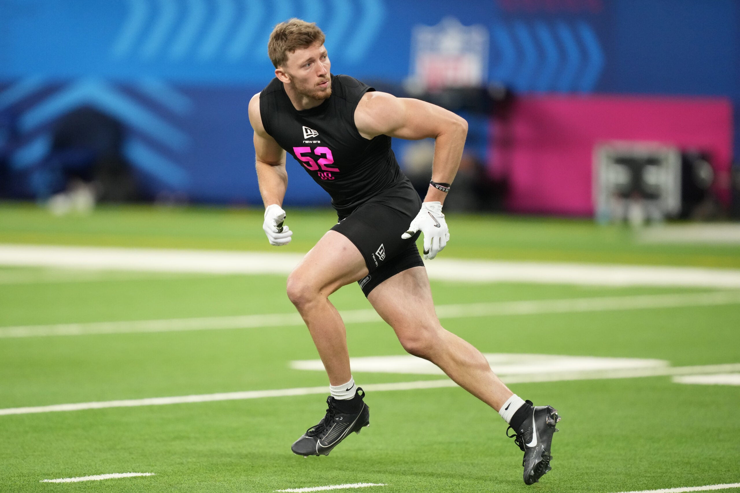 Feb 27, 2026; Indianapolis, IN, USA; Oregon defensive back Dillion Thieneman (DB52) during the NFL Scouting Combine at Lucas Oil Stadium.