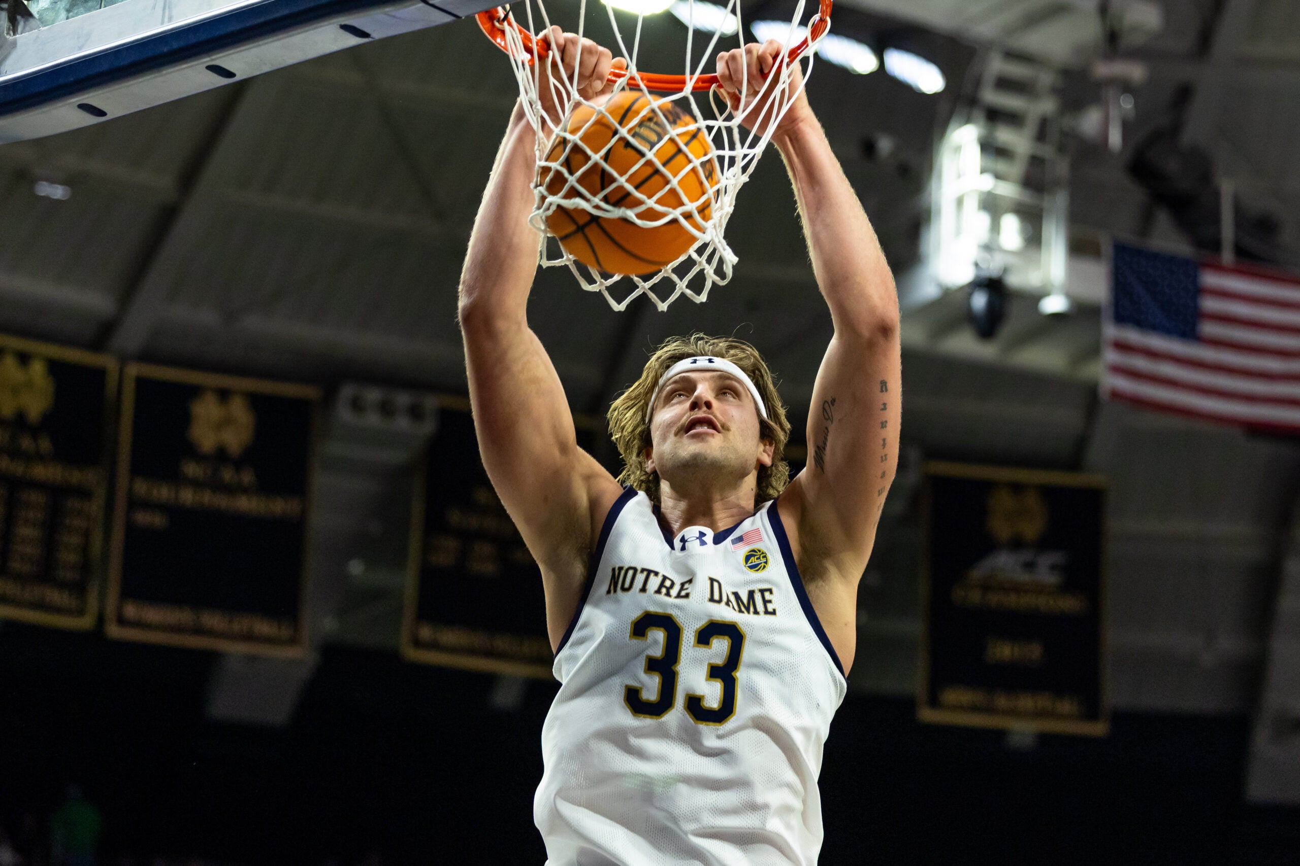 Notre Dame power forward Carson Towt