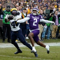 Fred Davis II is the first player to be named on the Commanders' 2026 UDFA tracker.